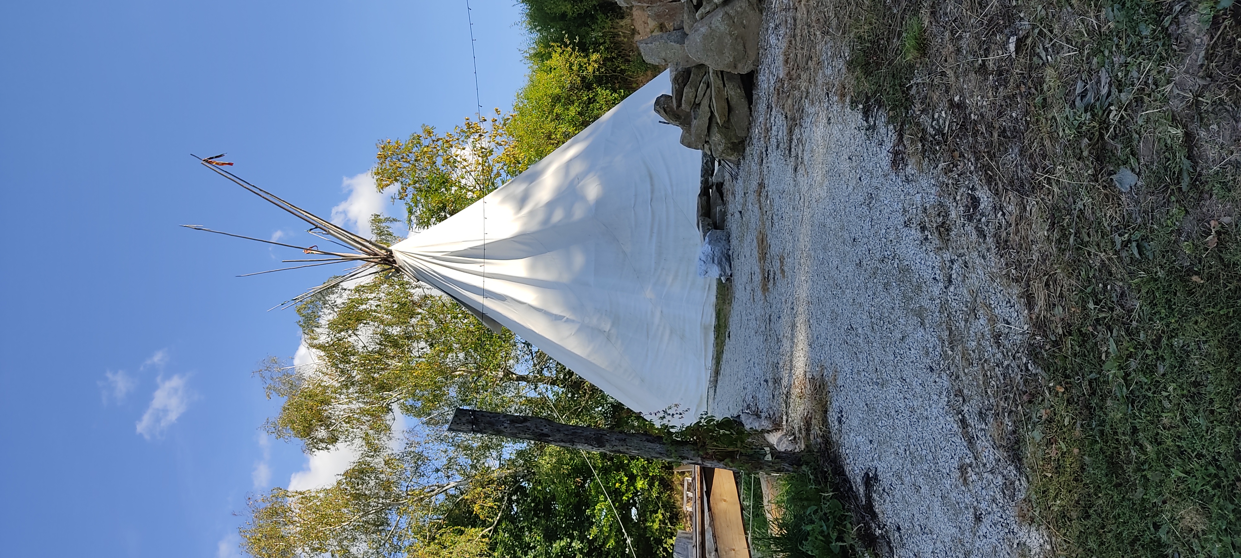Ve stanu, vstanu - Teepee, glamp foto 2