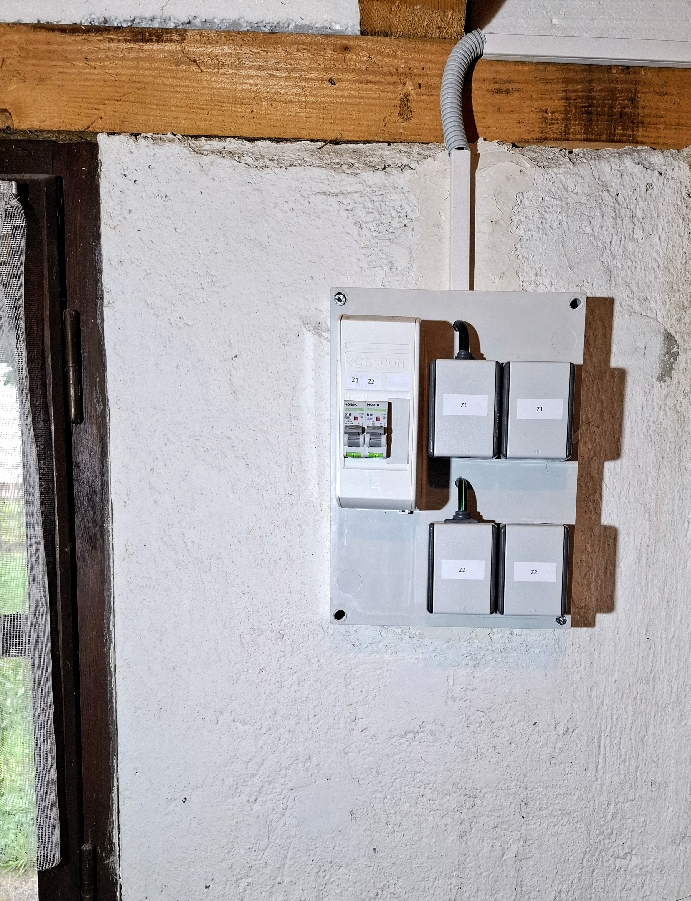 Miroslav Mucha - elektrikář foto 2