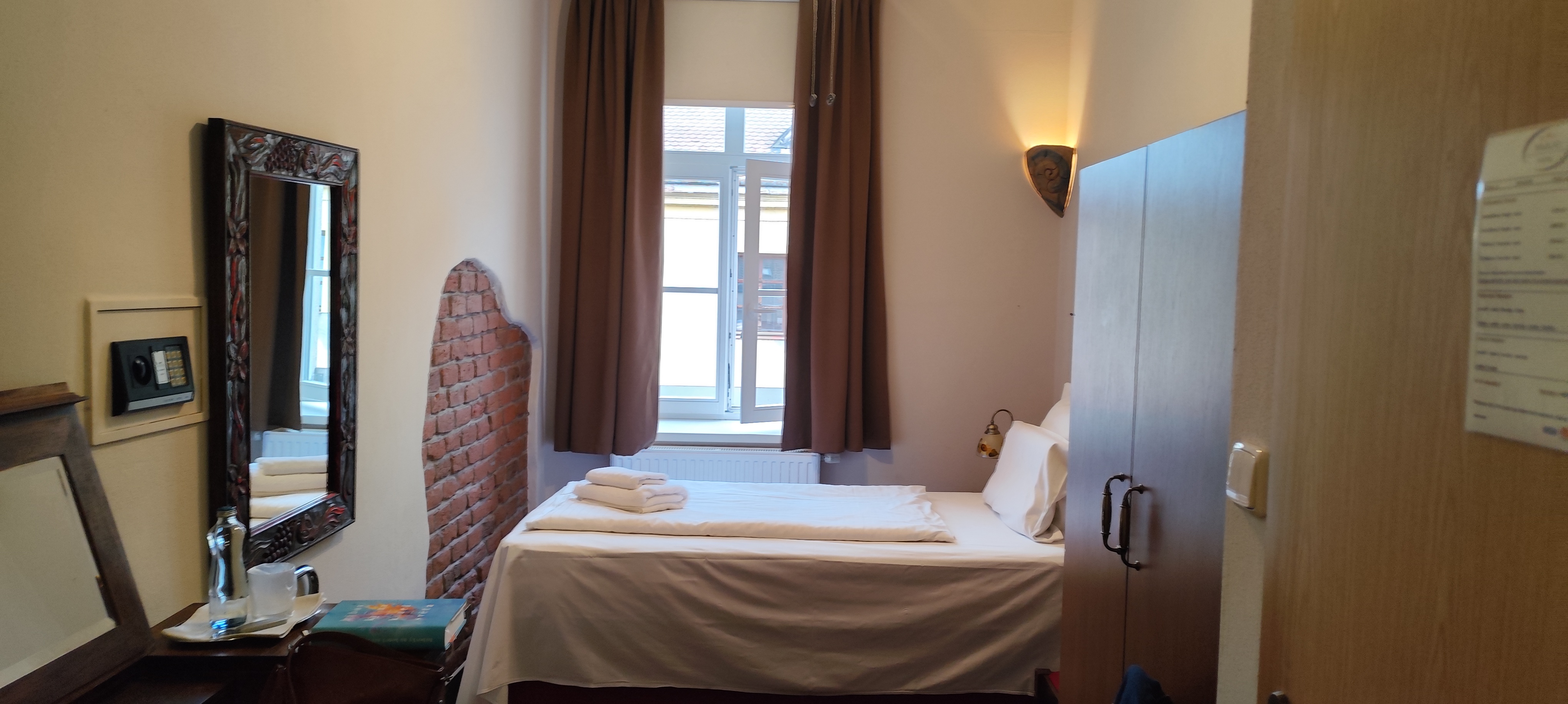 Hotel Maxi foto 6