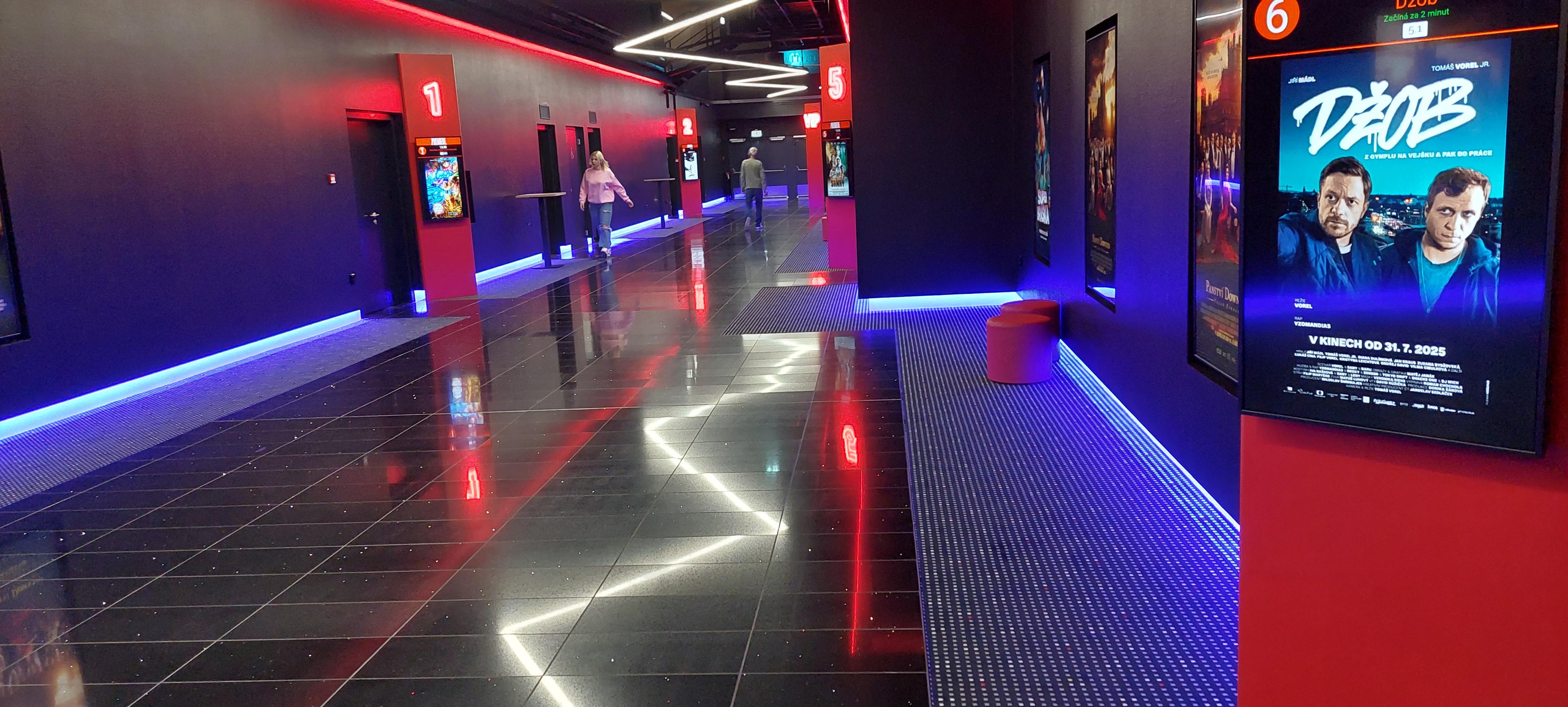 Multikino - Premiere Cinemas Karlovy Vary foto 2