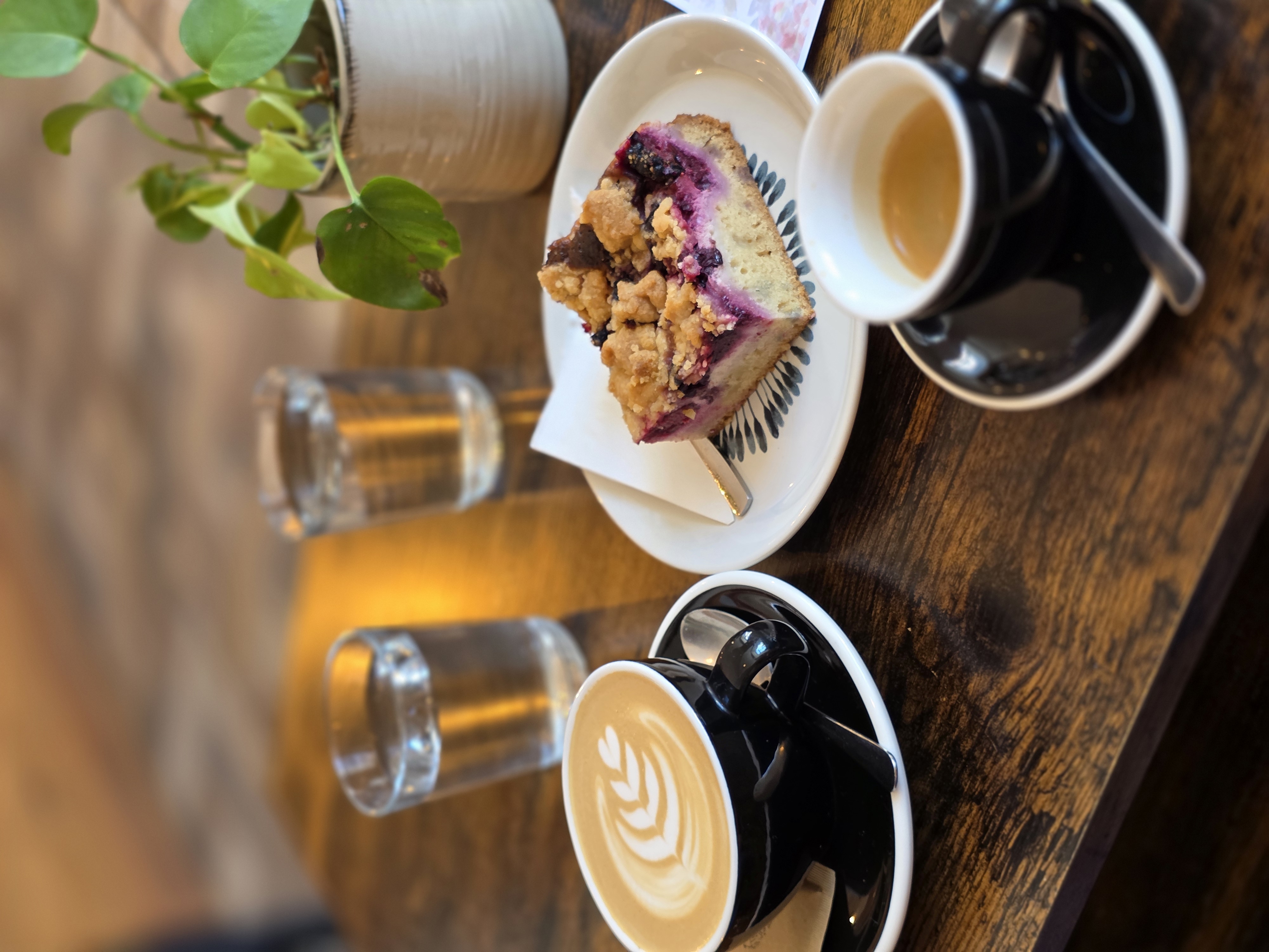 THE BLACK CUP espresso bar/kavárna foto 2