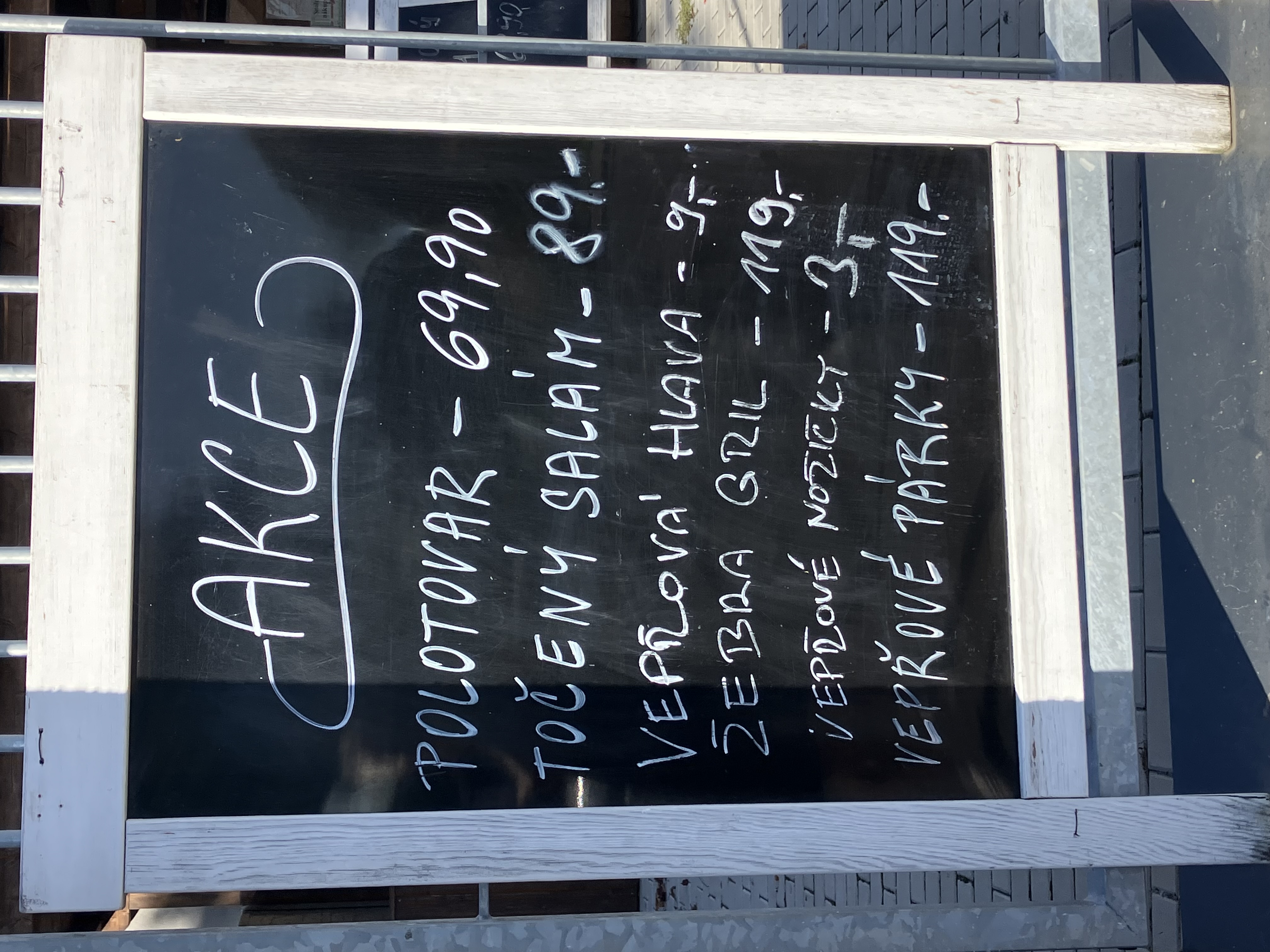 ŘEZNICTVÍ & UZENÁŘSTVÍ VG a jatka foto 4