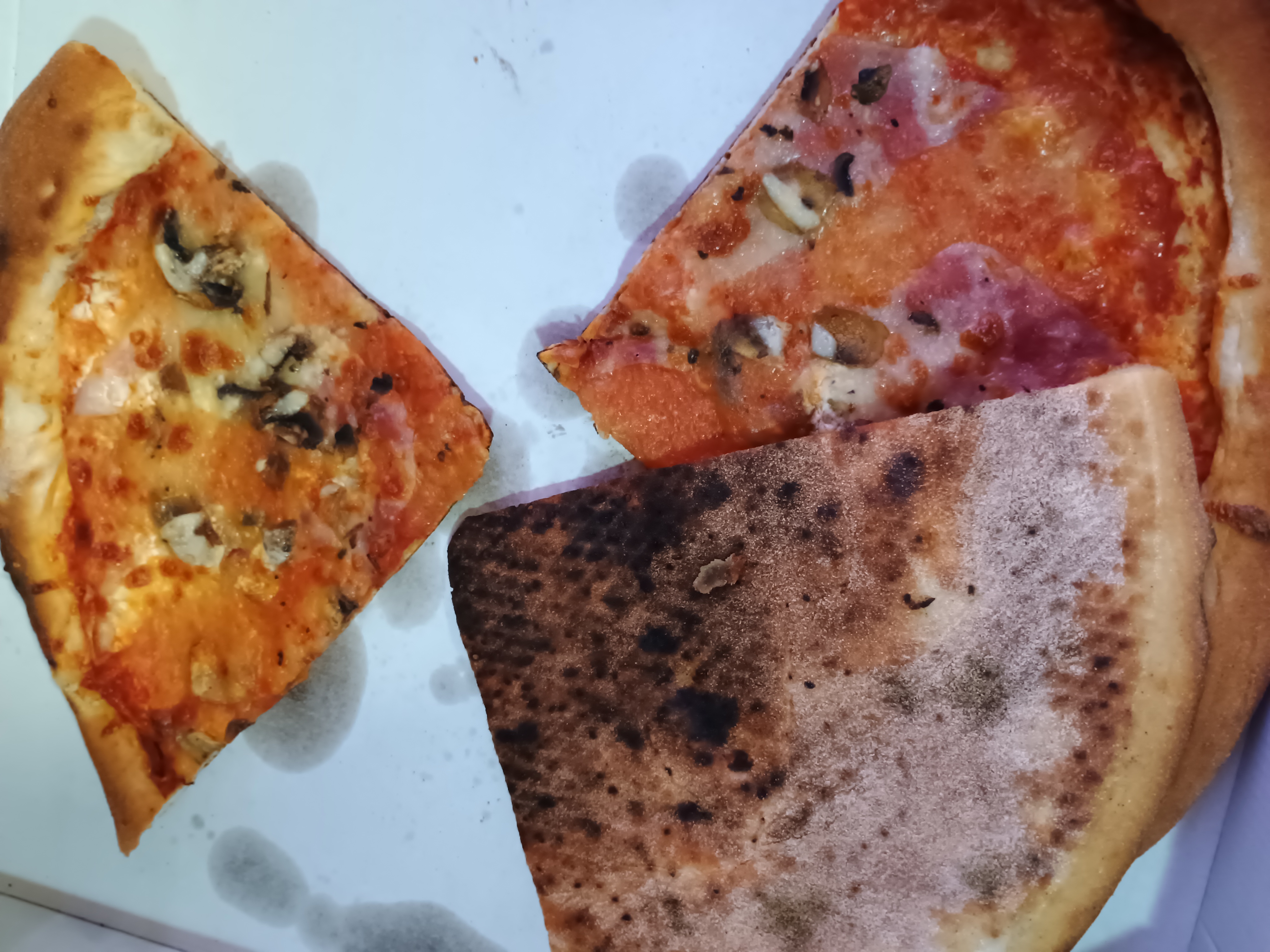Rud's pizza foto 2