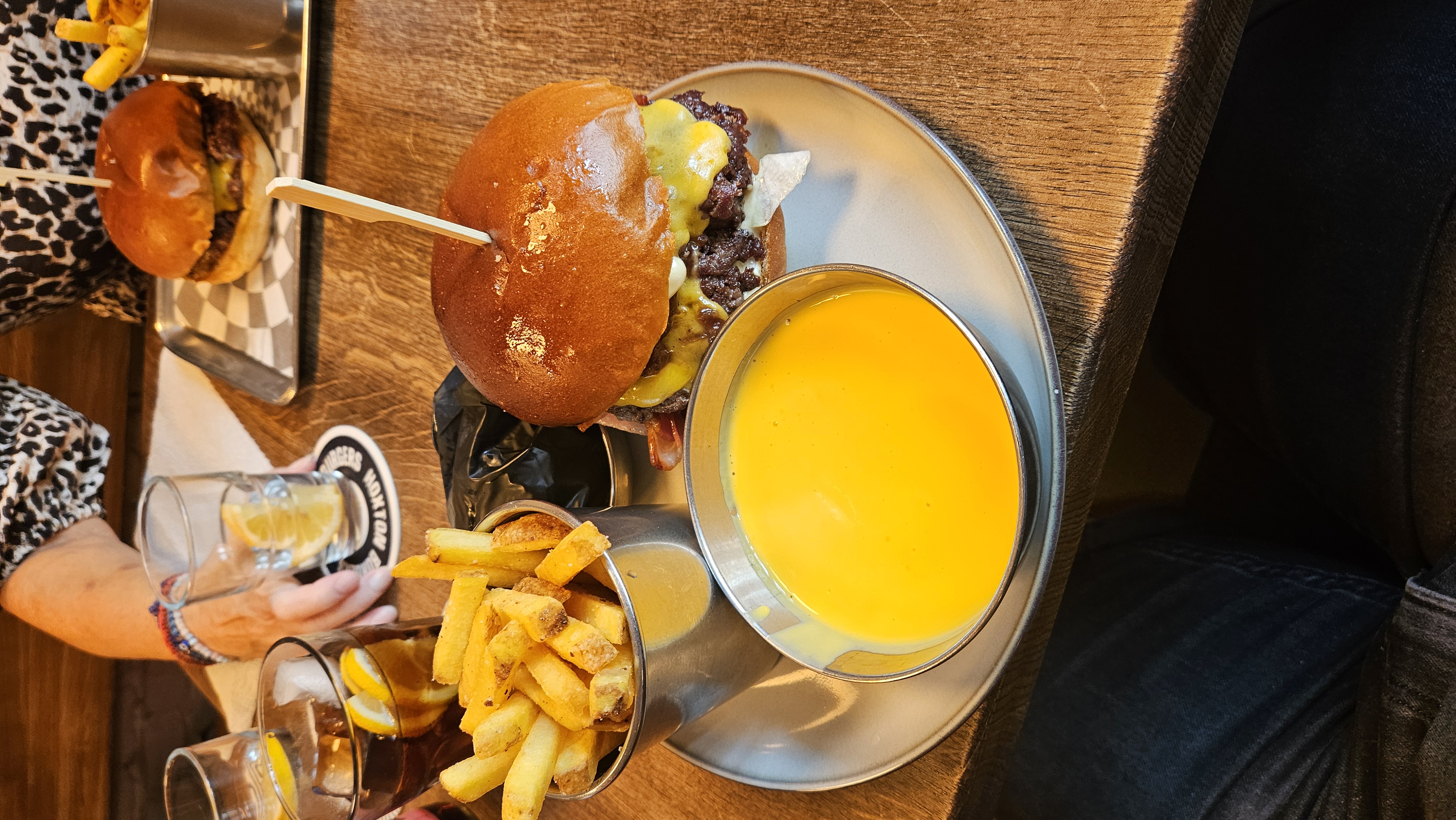 Hoxton Burgers foto 5
