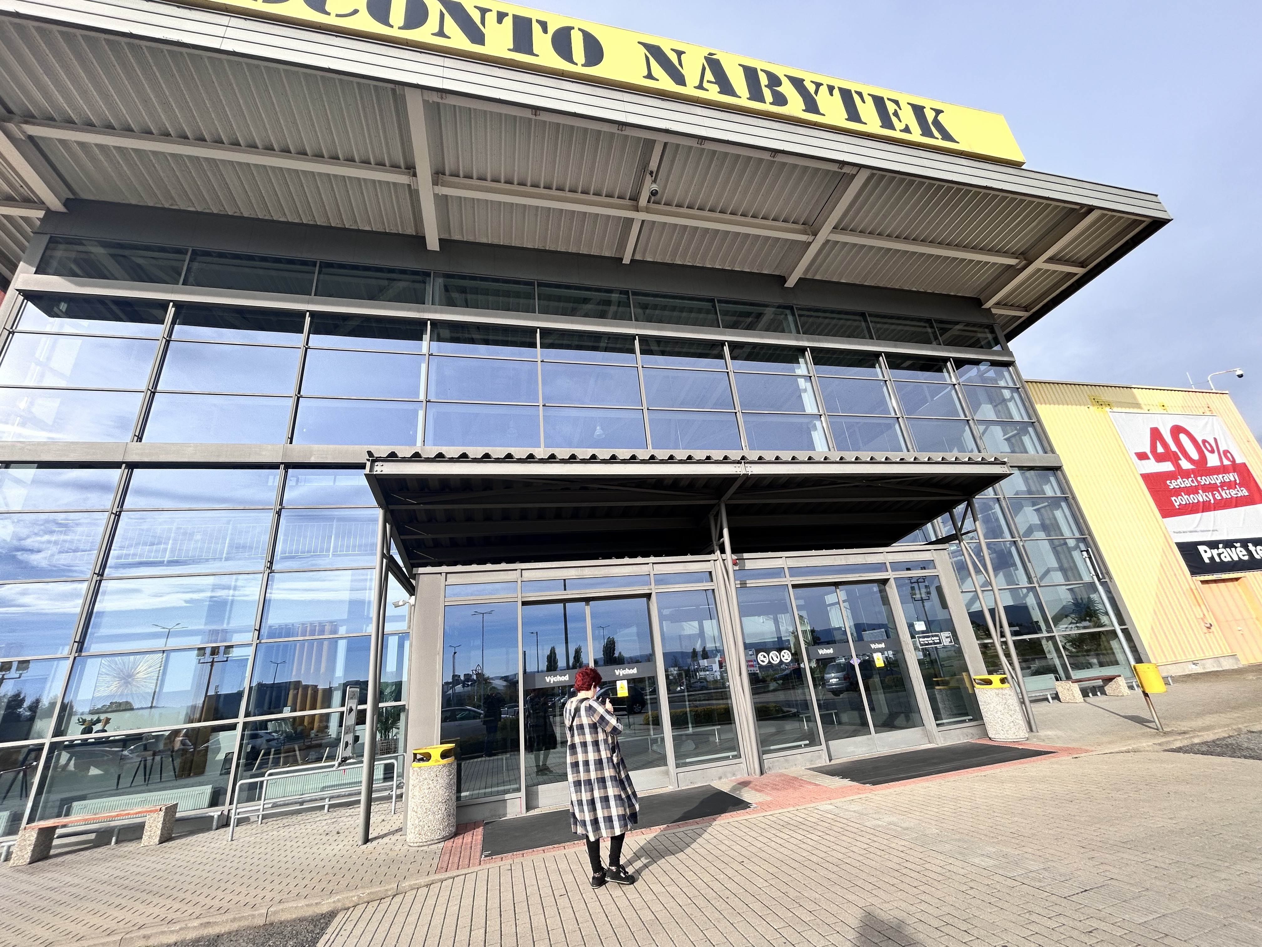 SCONTO Nábytek foto 5