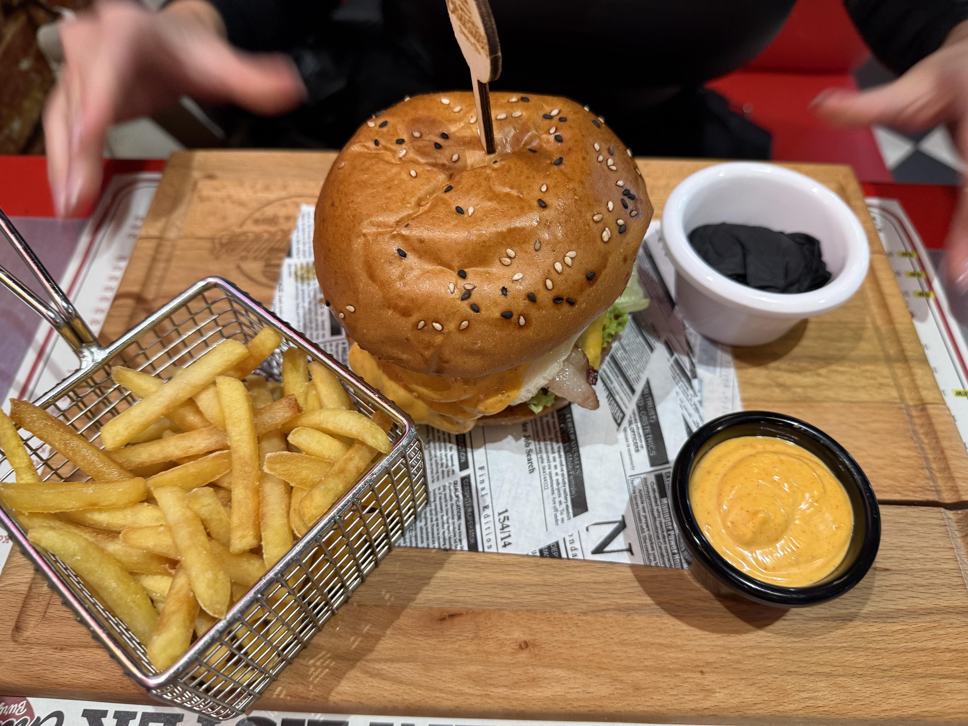 Charlie´s Burger & Bar foto 4