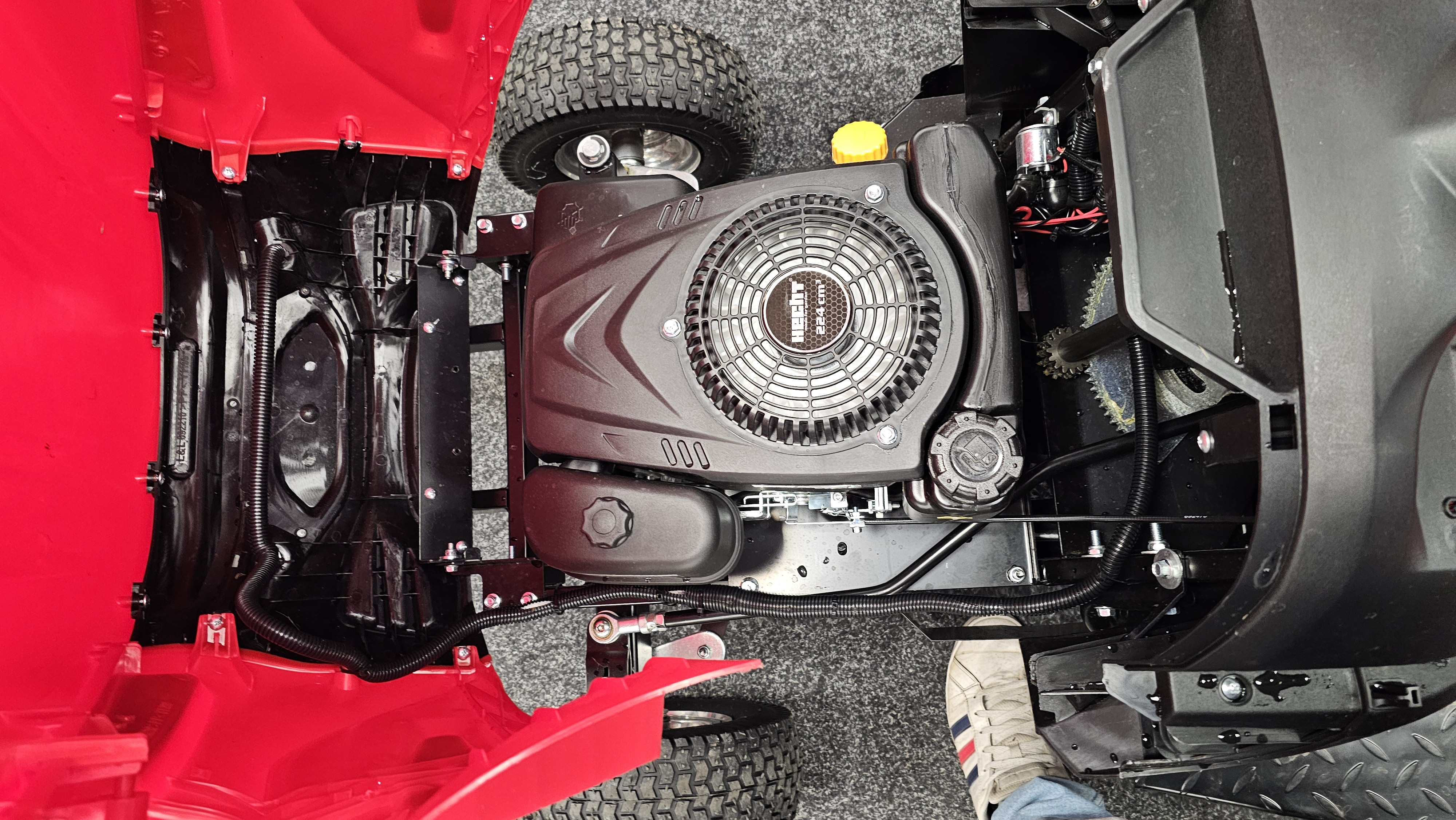 HECHT - specialista na zahradu foto 6