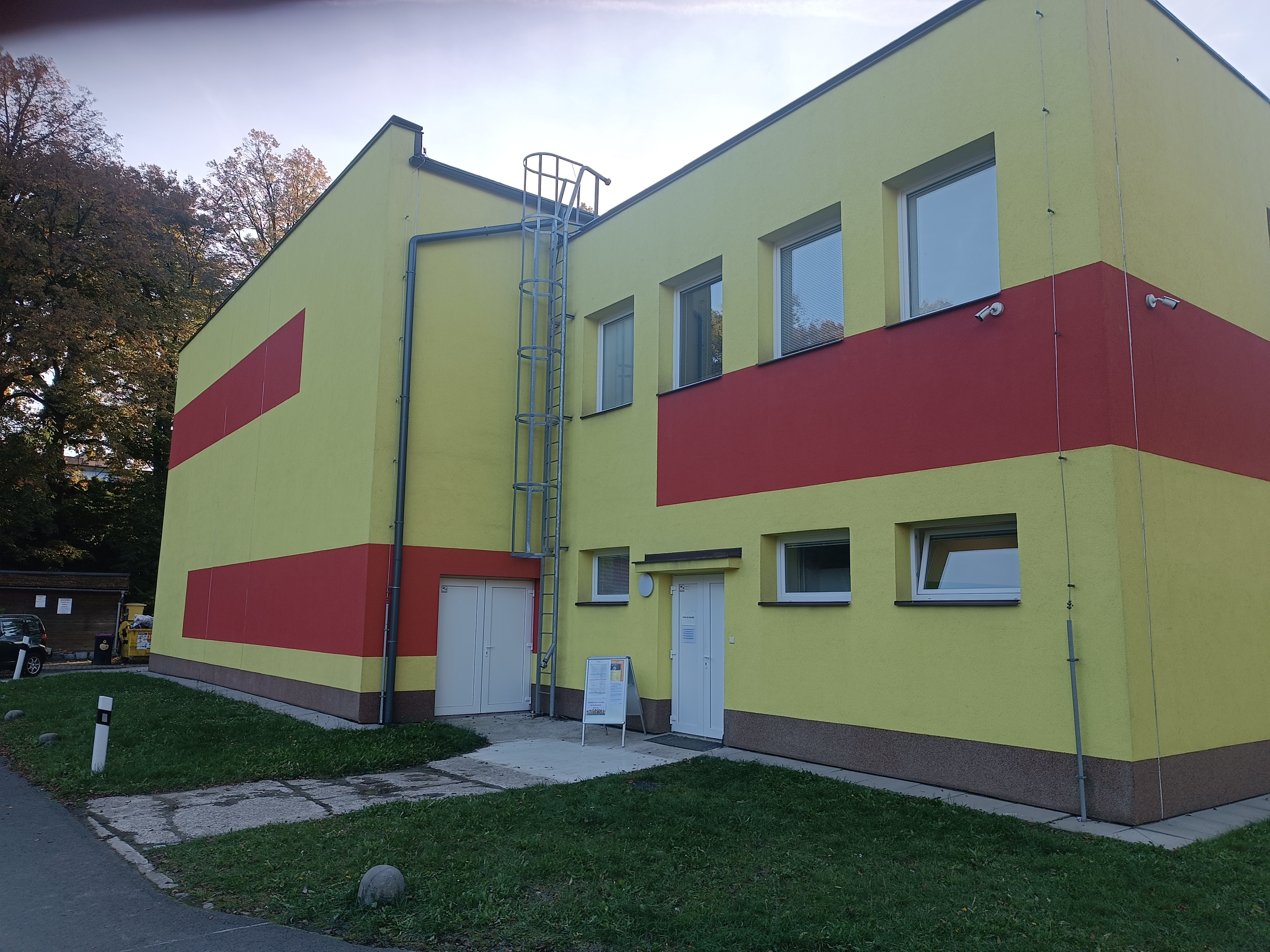 Dům dětí a mládeže, Ostrava - Poruba foto 3