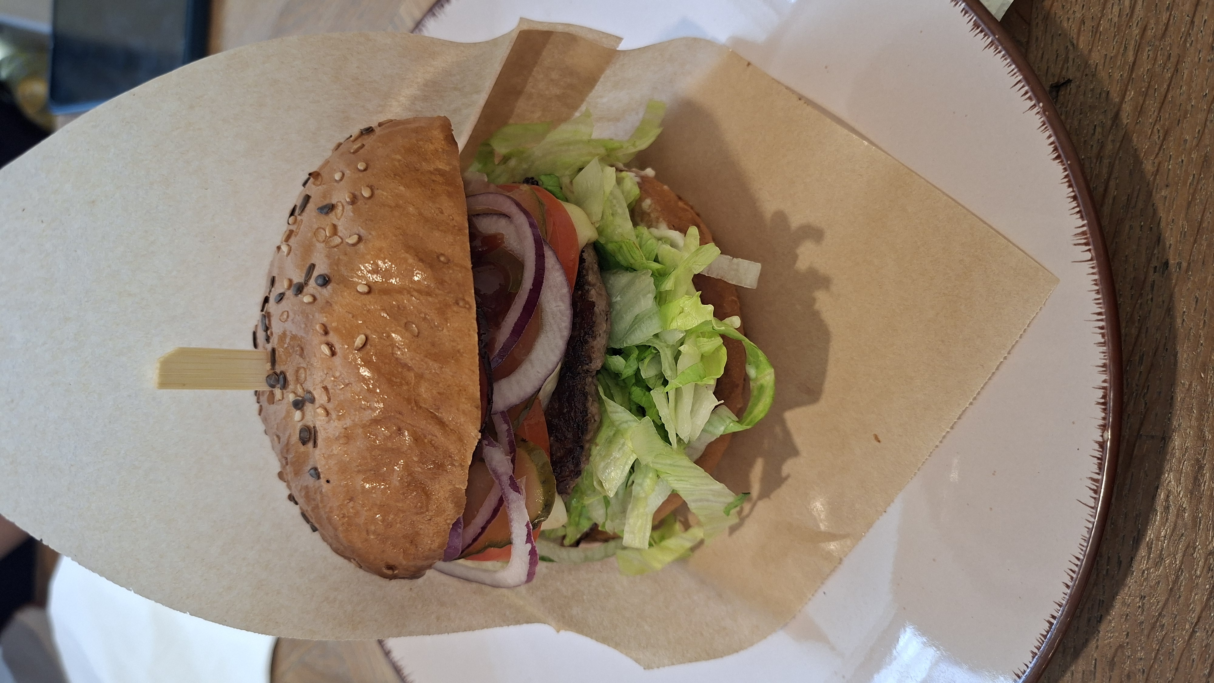 Brunette Burger foto 4