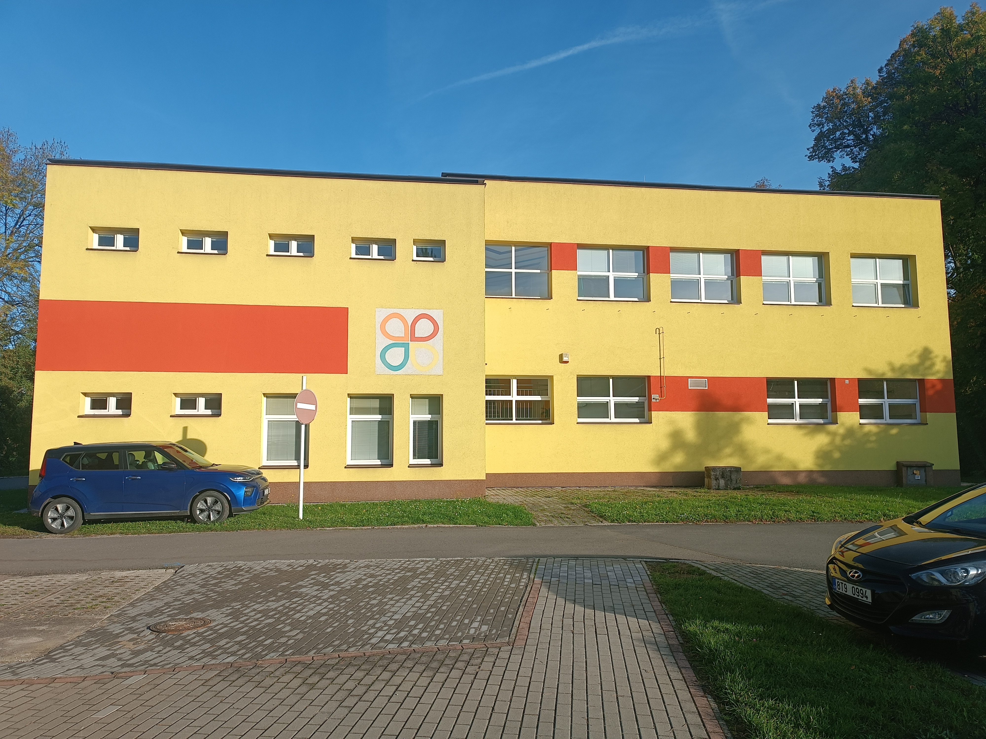 Dům dětí a mládeže, Ostrava - Poruba foto 4