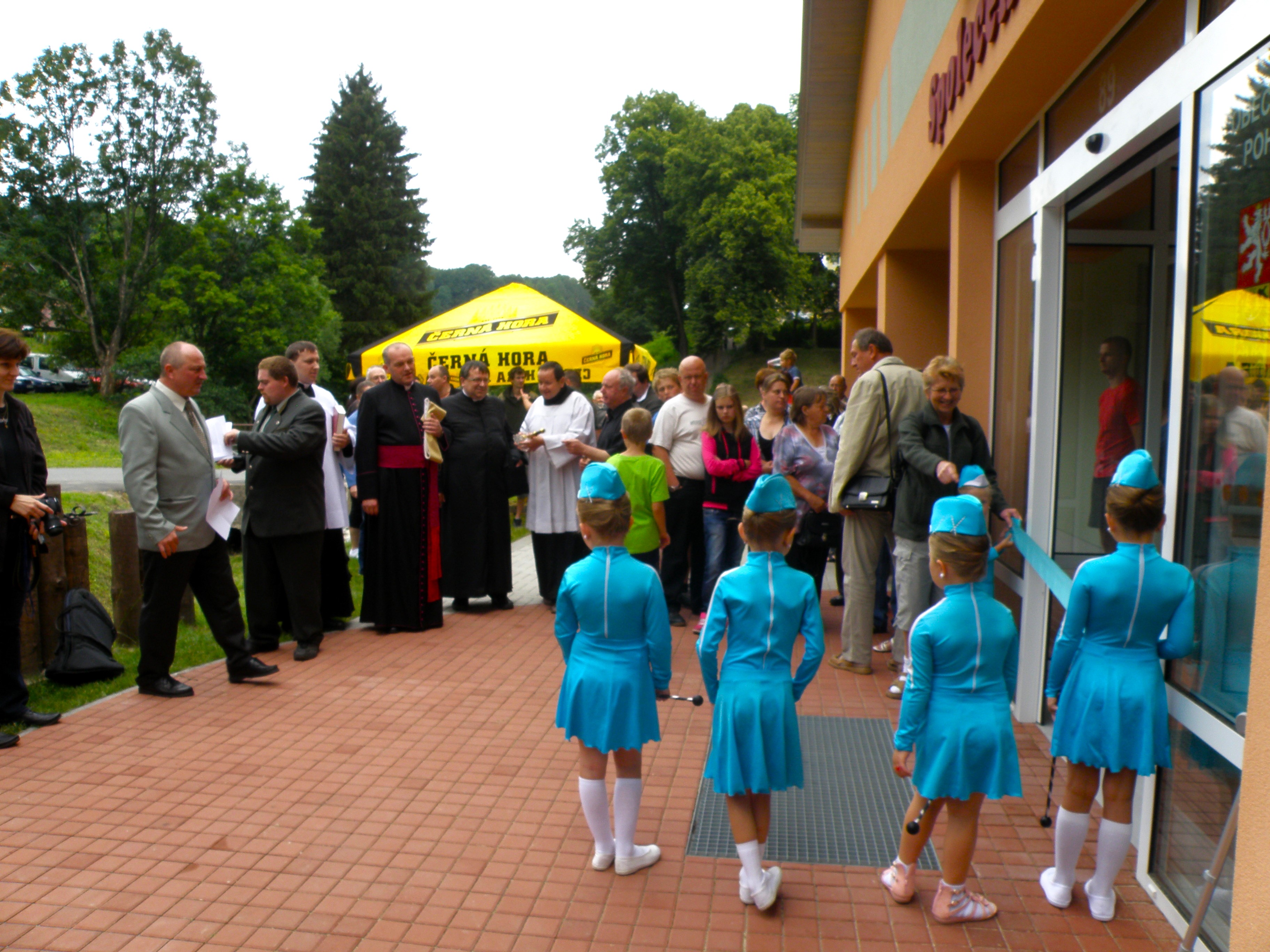 Pohledy - obecní úřad foto 2