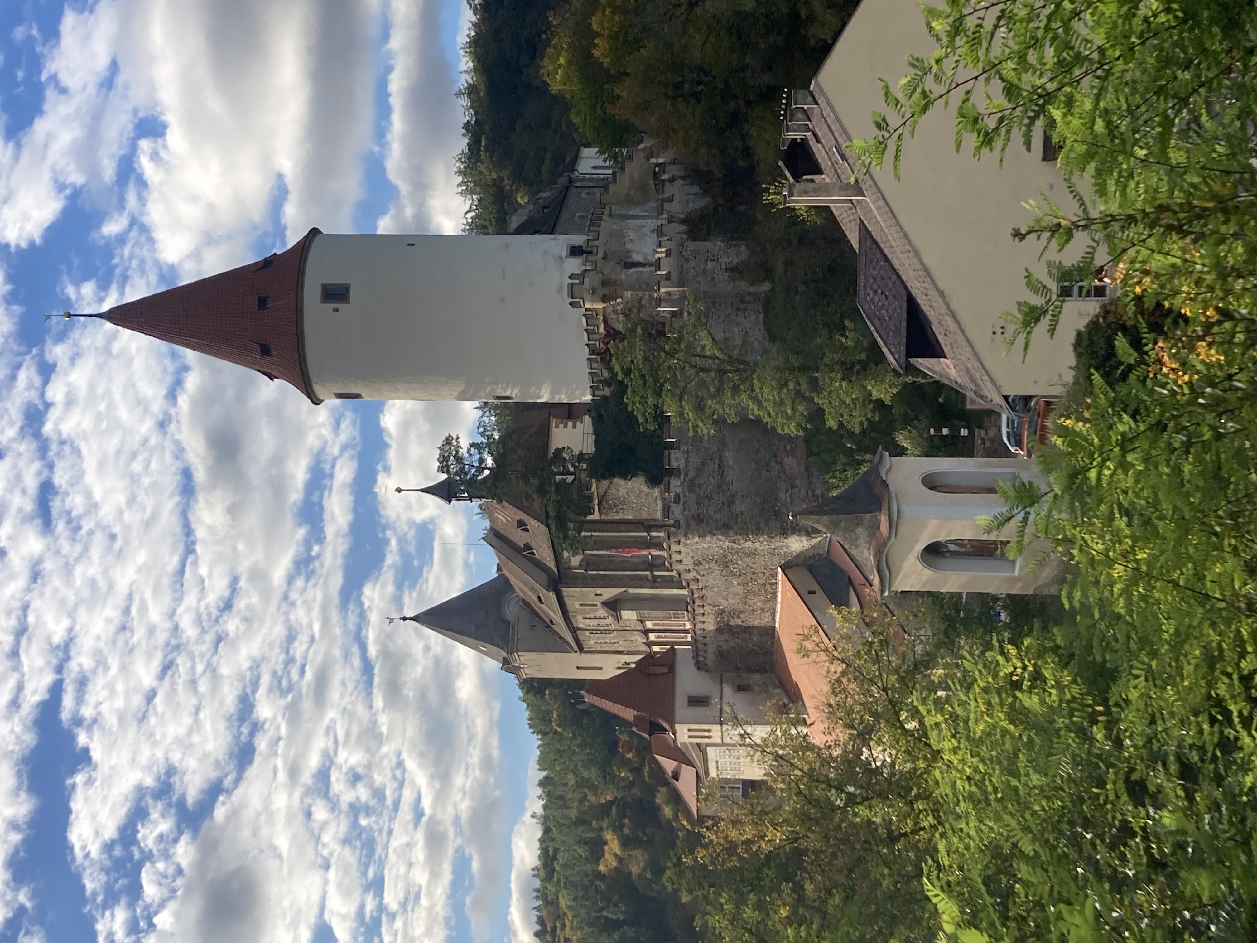 Kemp Višňová I foto 1