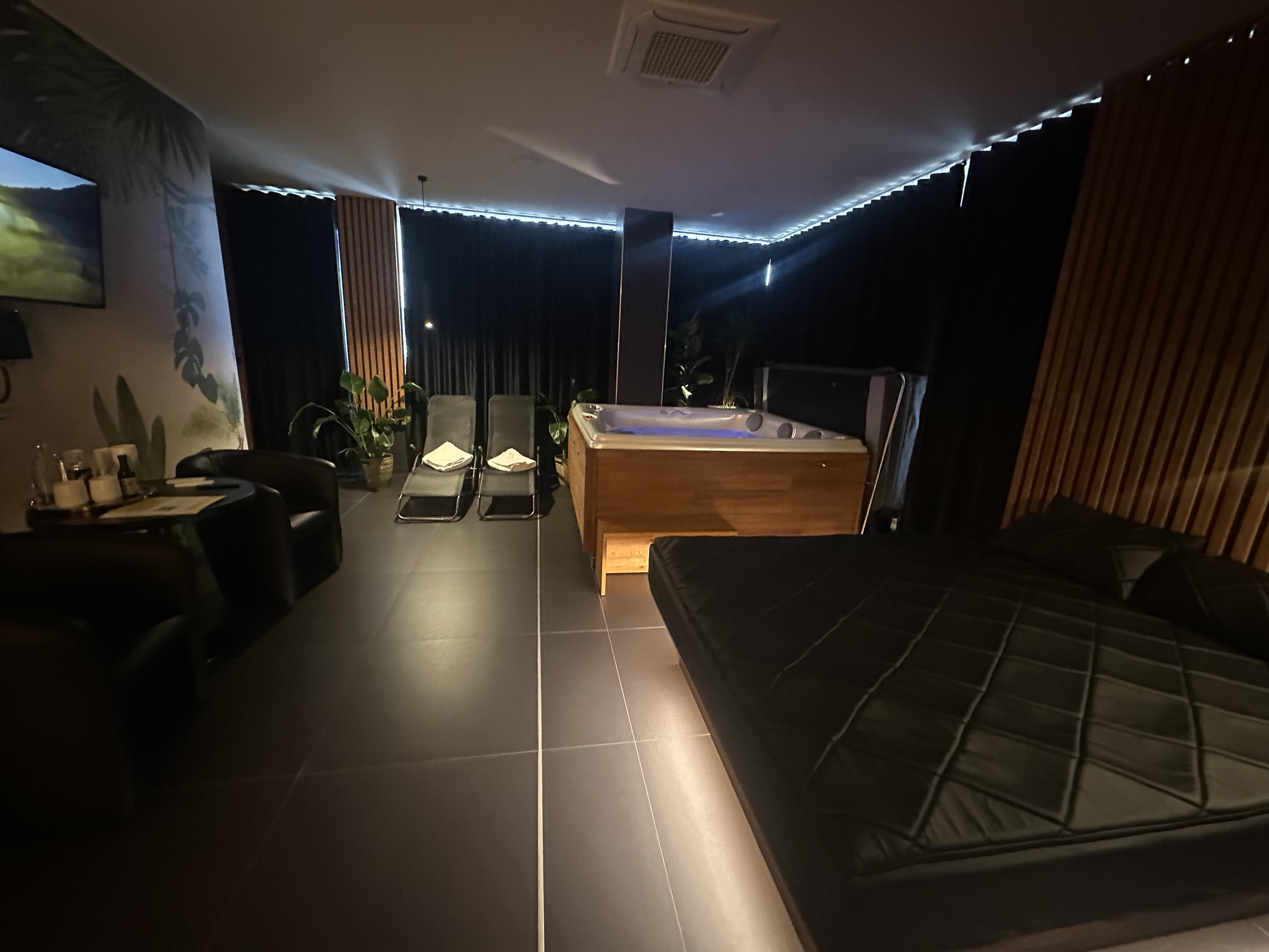 Wellness 963 foto 2