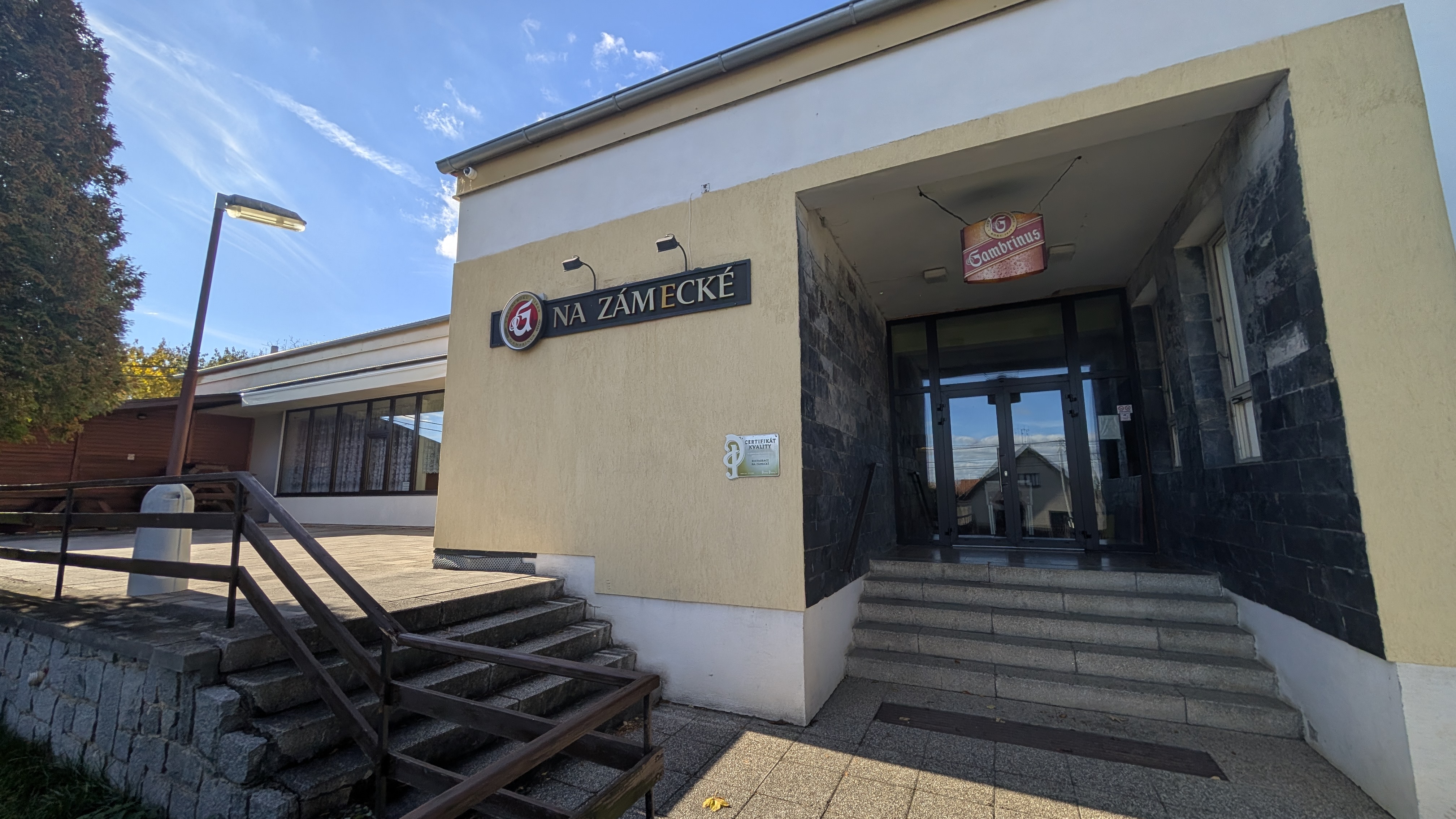 Restaurace Na Zámecké foto 1