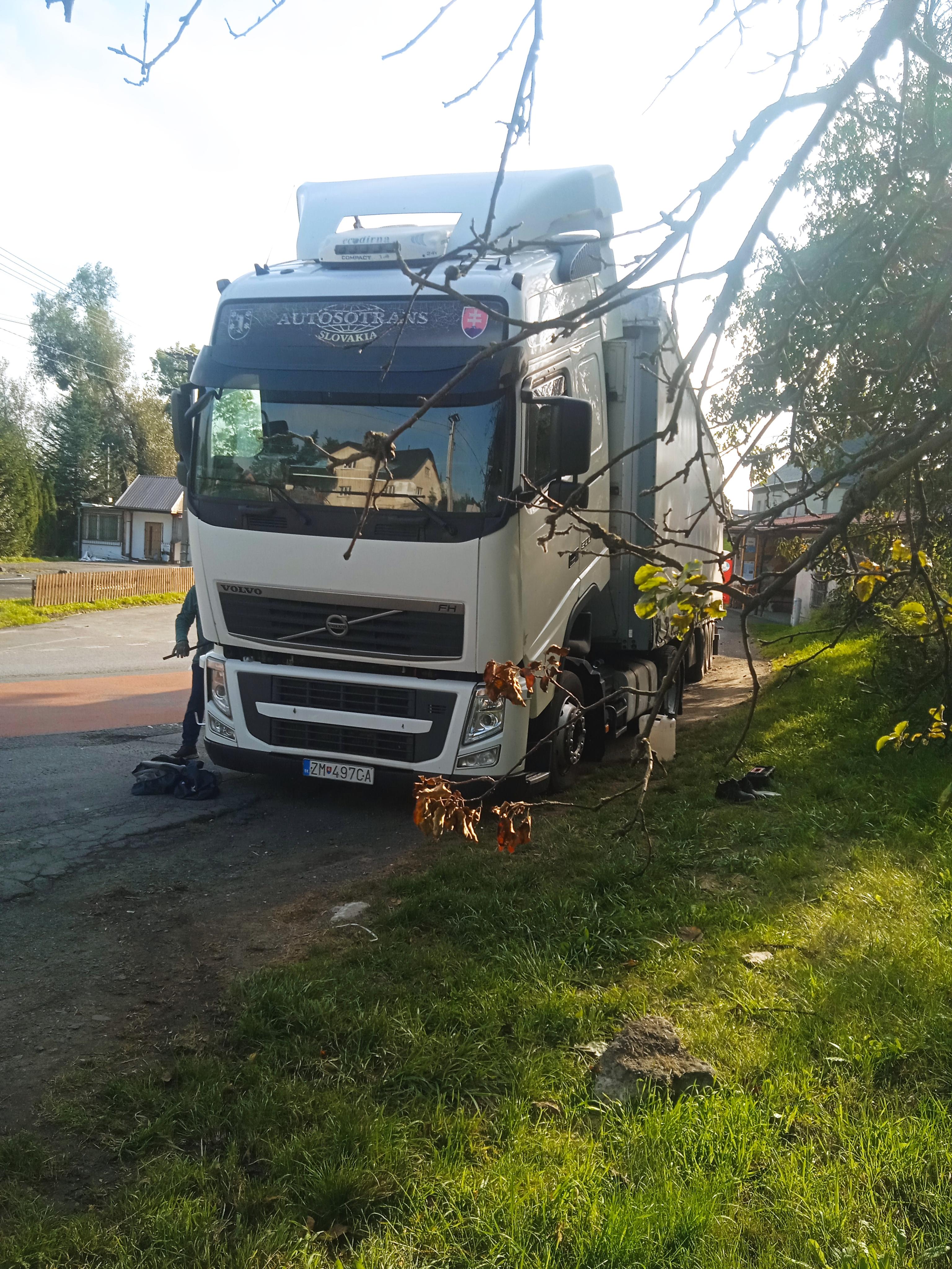 Pneuservis-autoservis Dušan Janecký foto 6