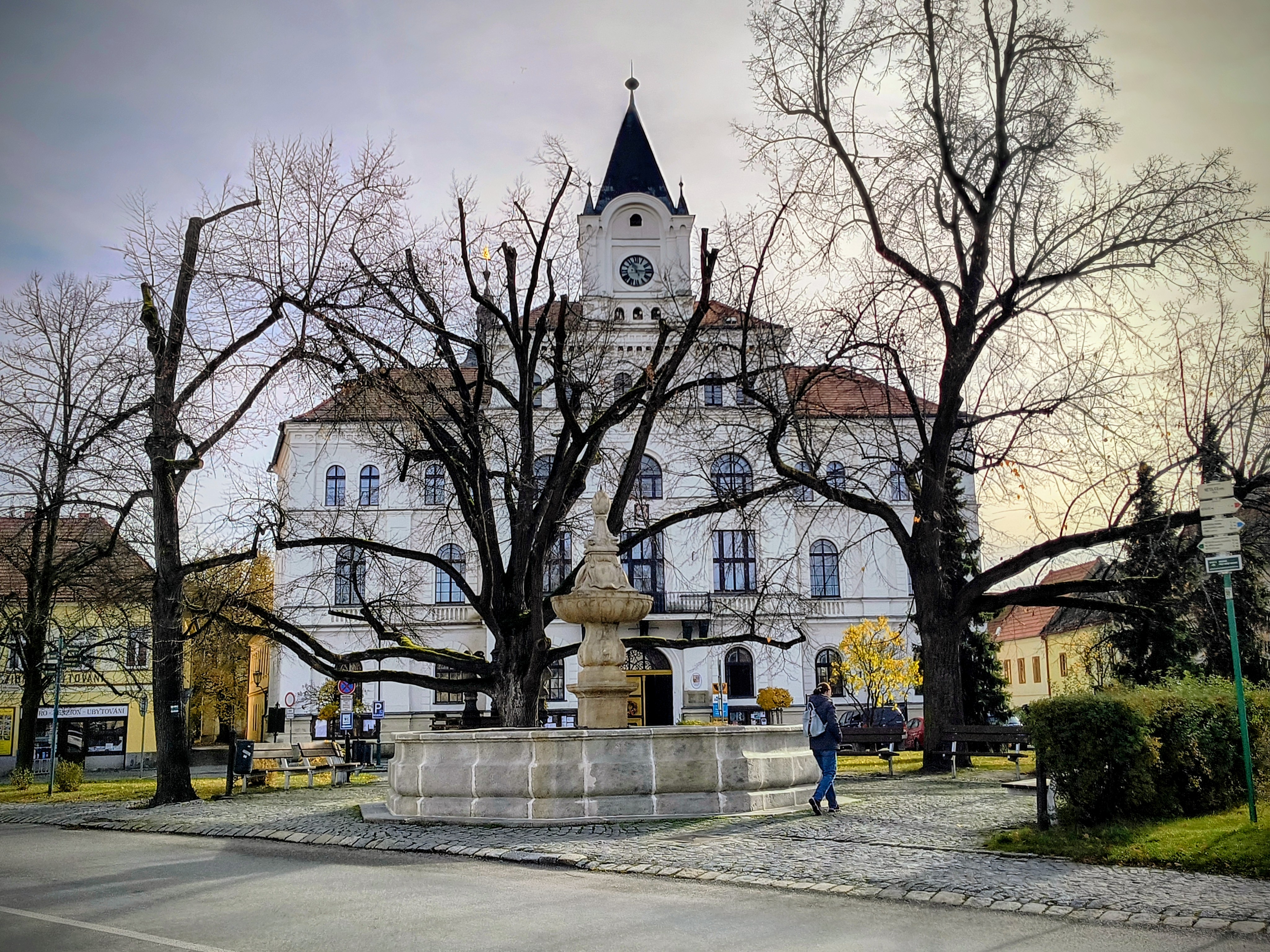 Netolice - městský úřad foto 6