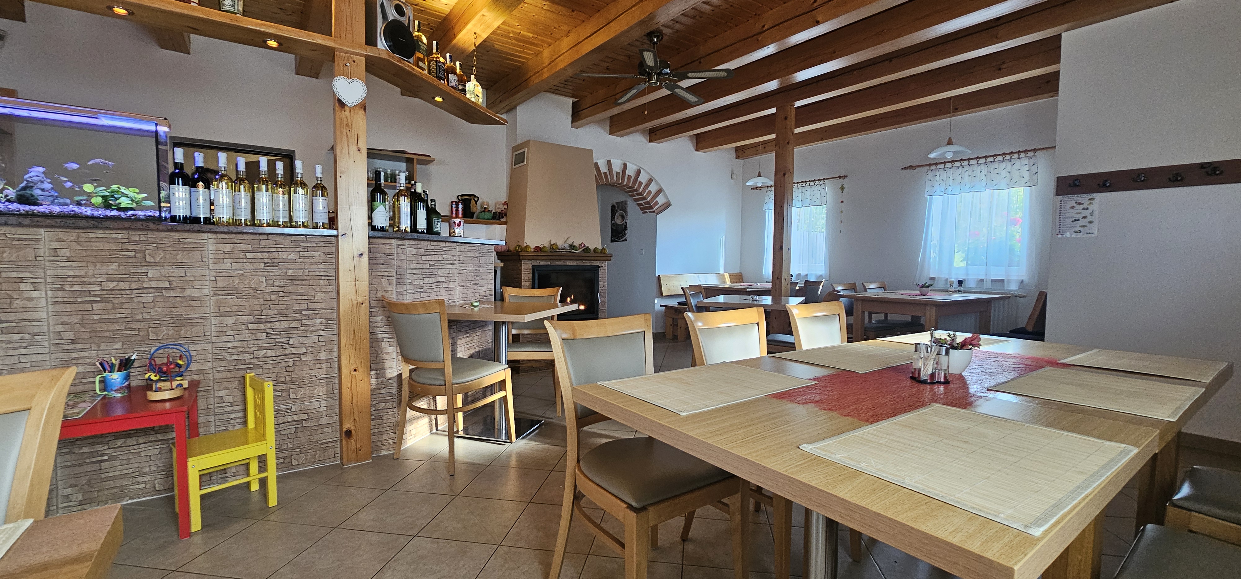 Restaurace Hořice u Blanska foto 3