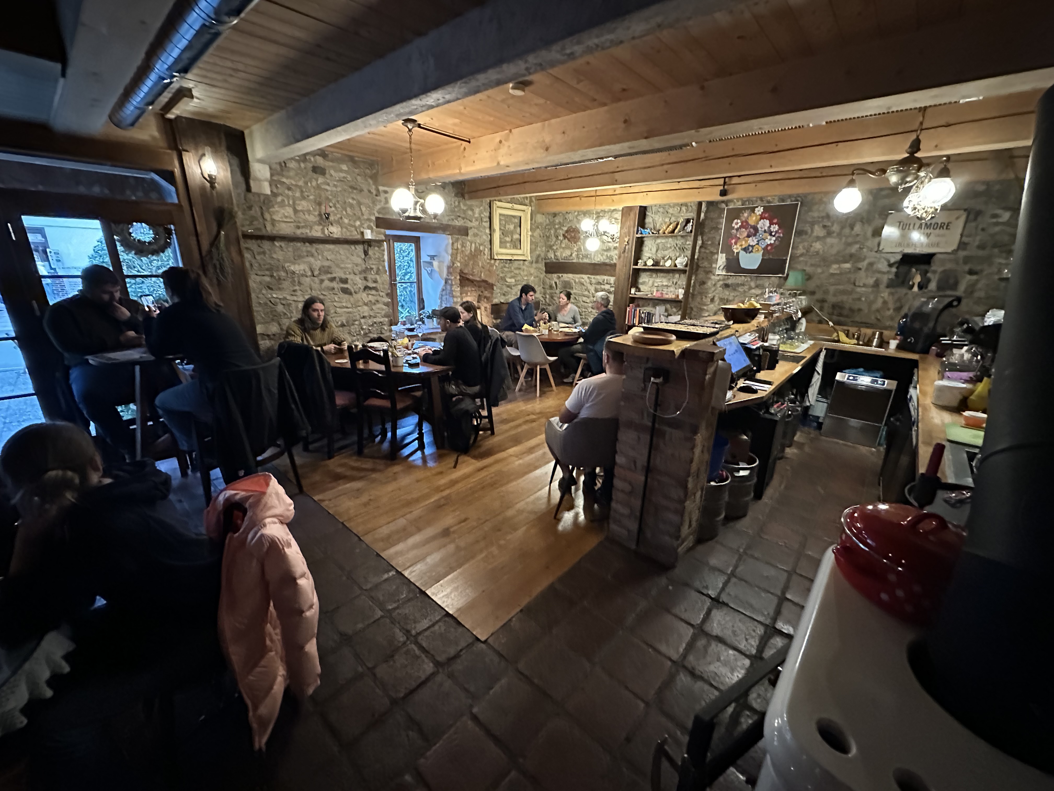 Cafe bar Stodola foto 2