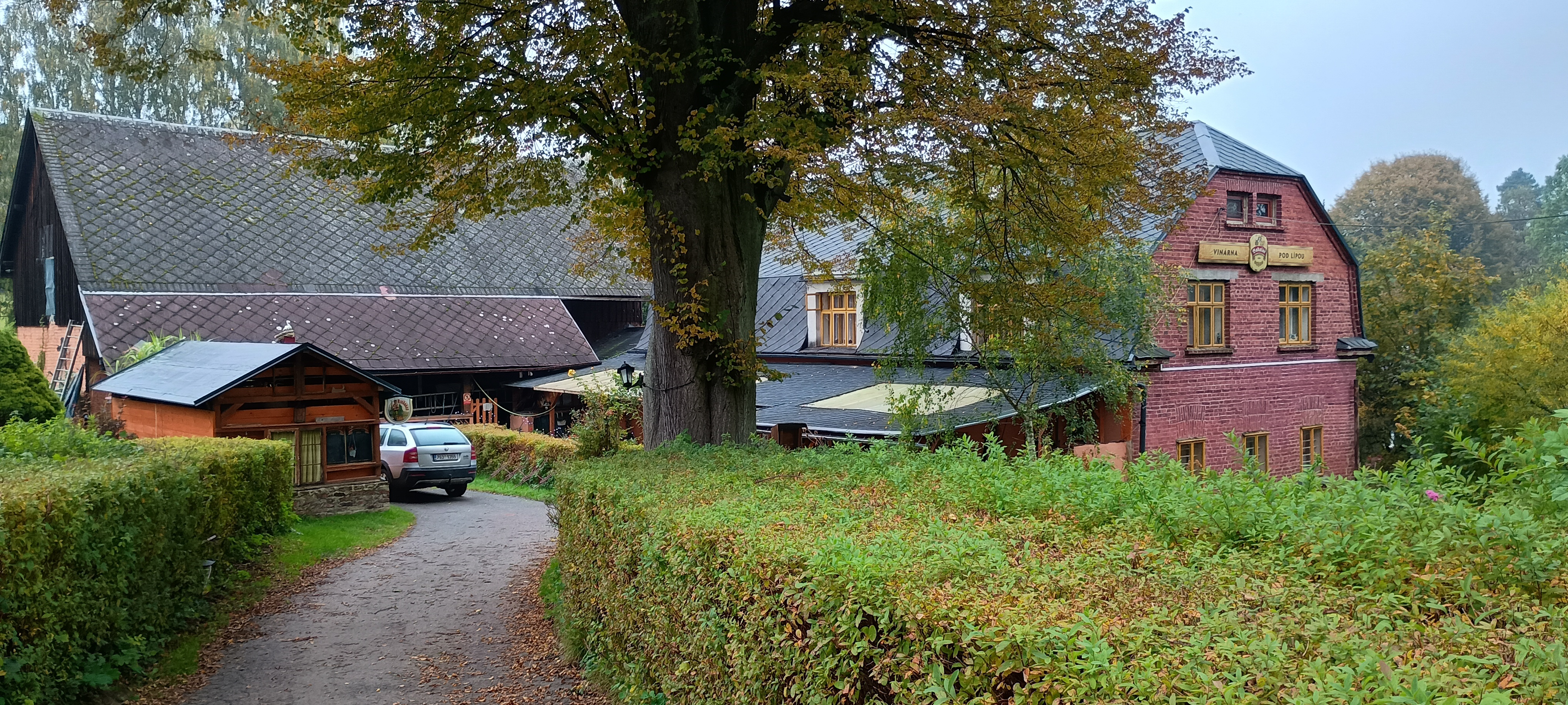 Vinárna Pod Lípou foto 2