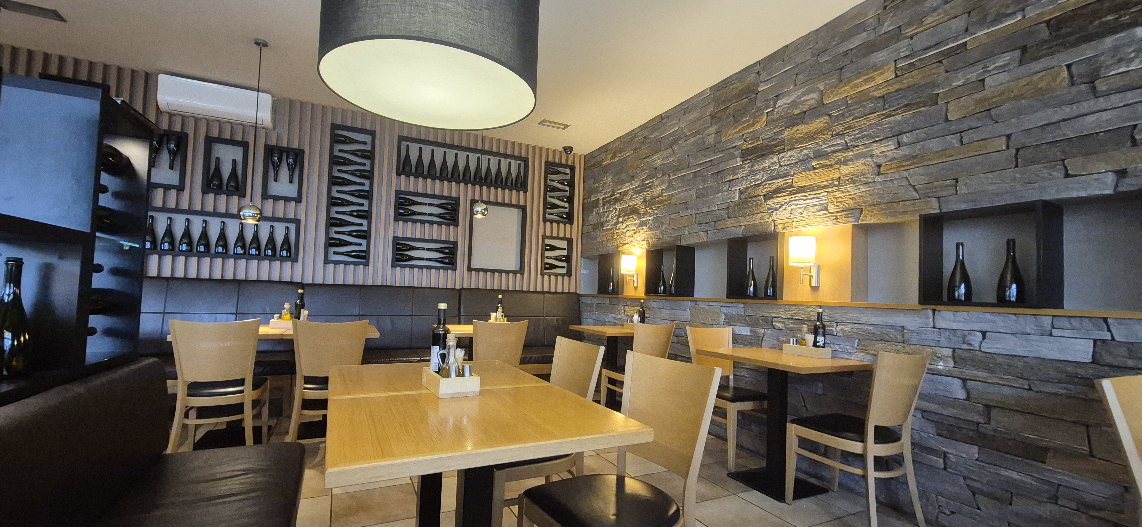 Restaurace Sharingham foto 4