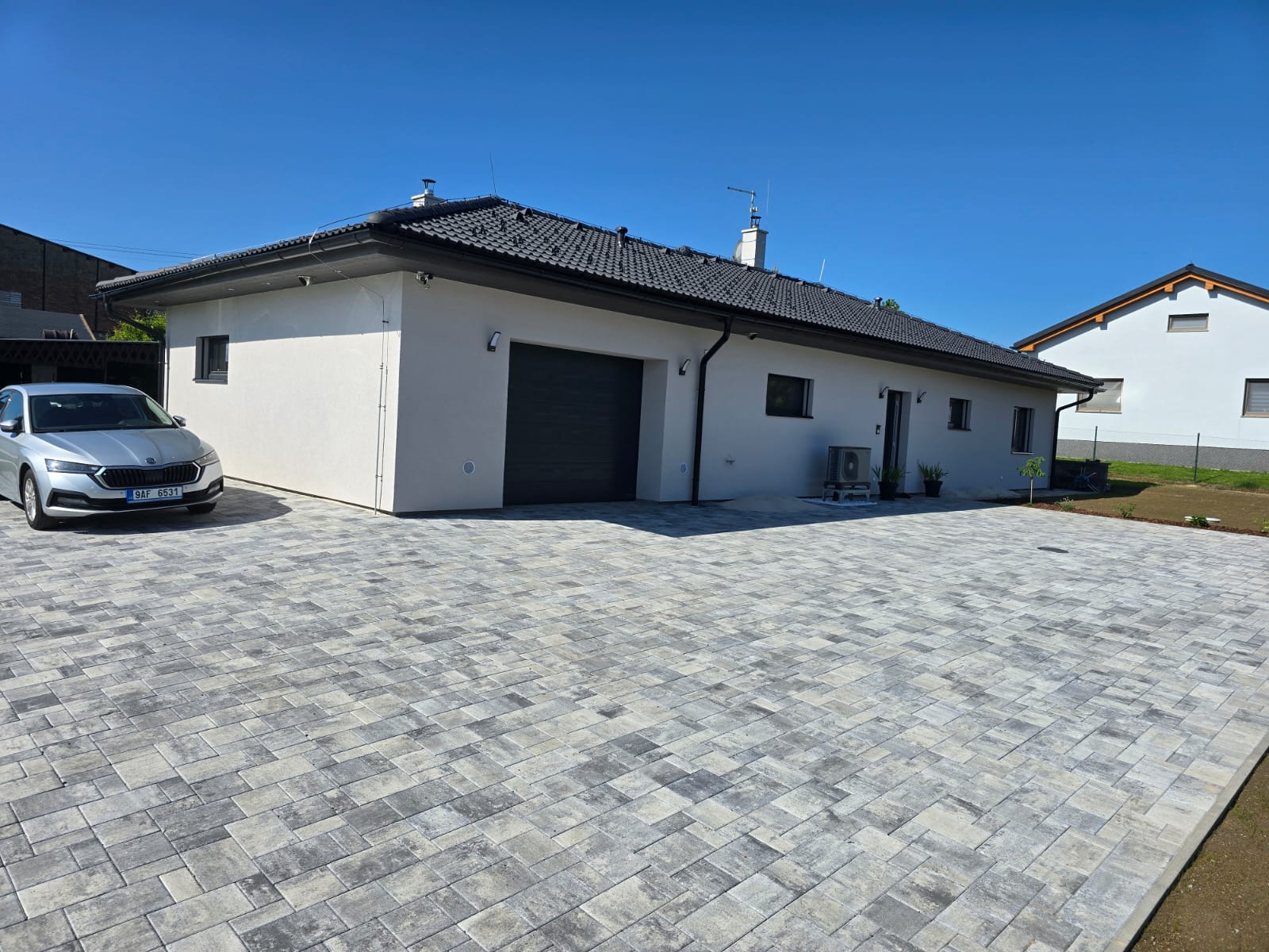 LUKASTAV Ostrava - realizace obkladů a dlažeb foto 5