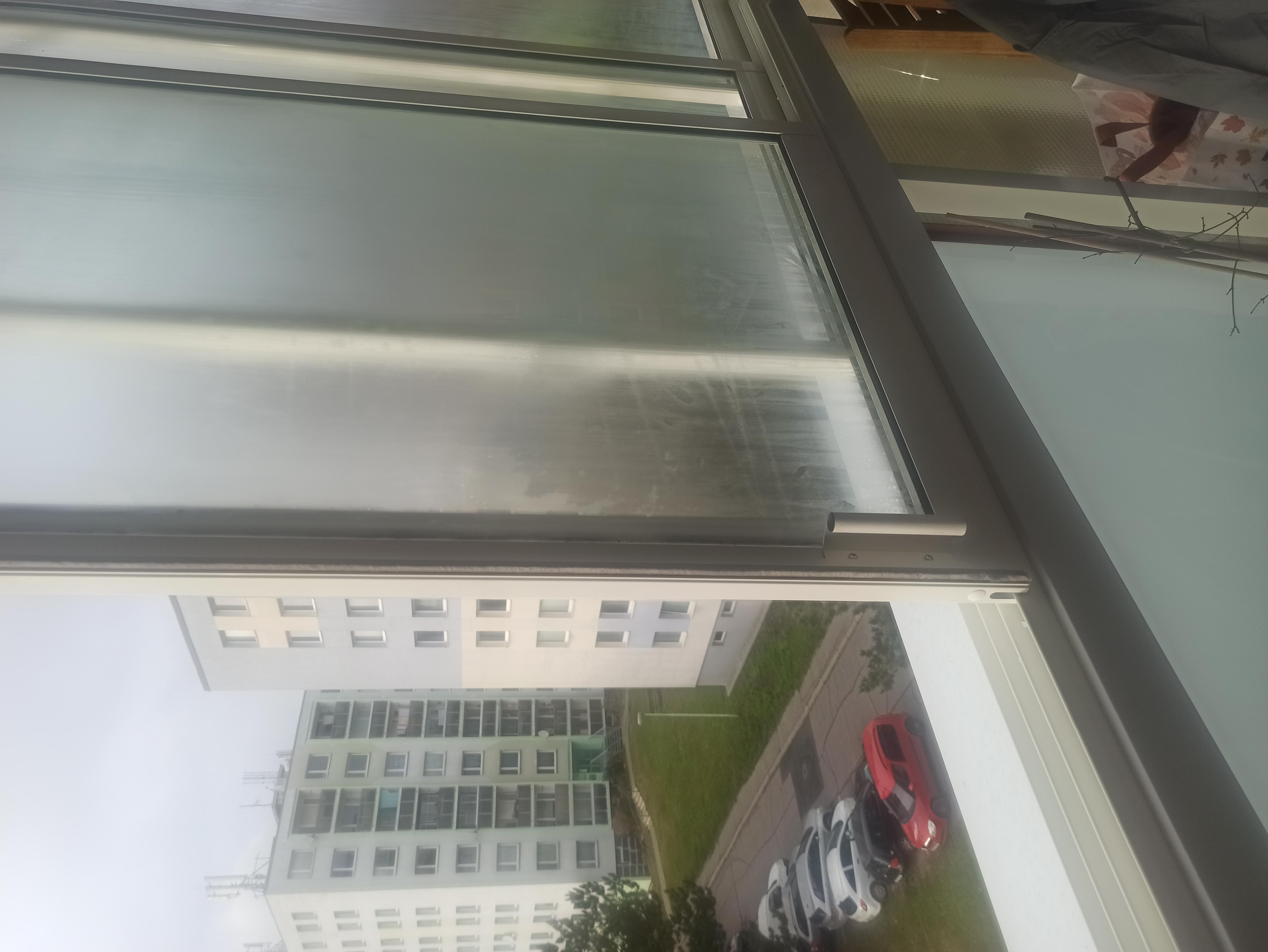 SVĚT OKEN - plastová okna a dveře foto 6