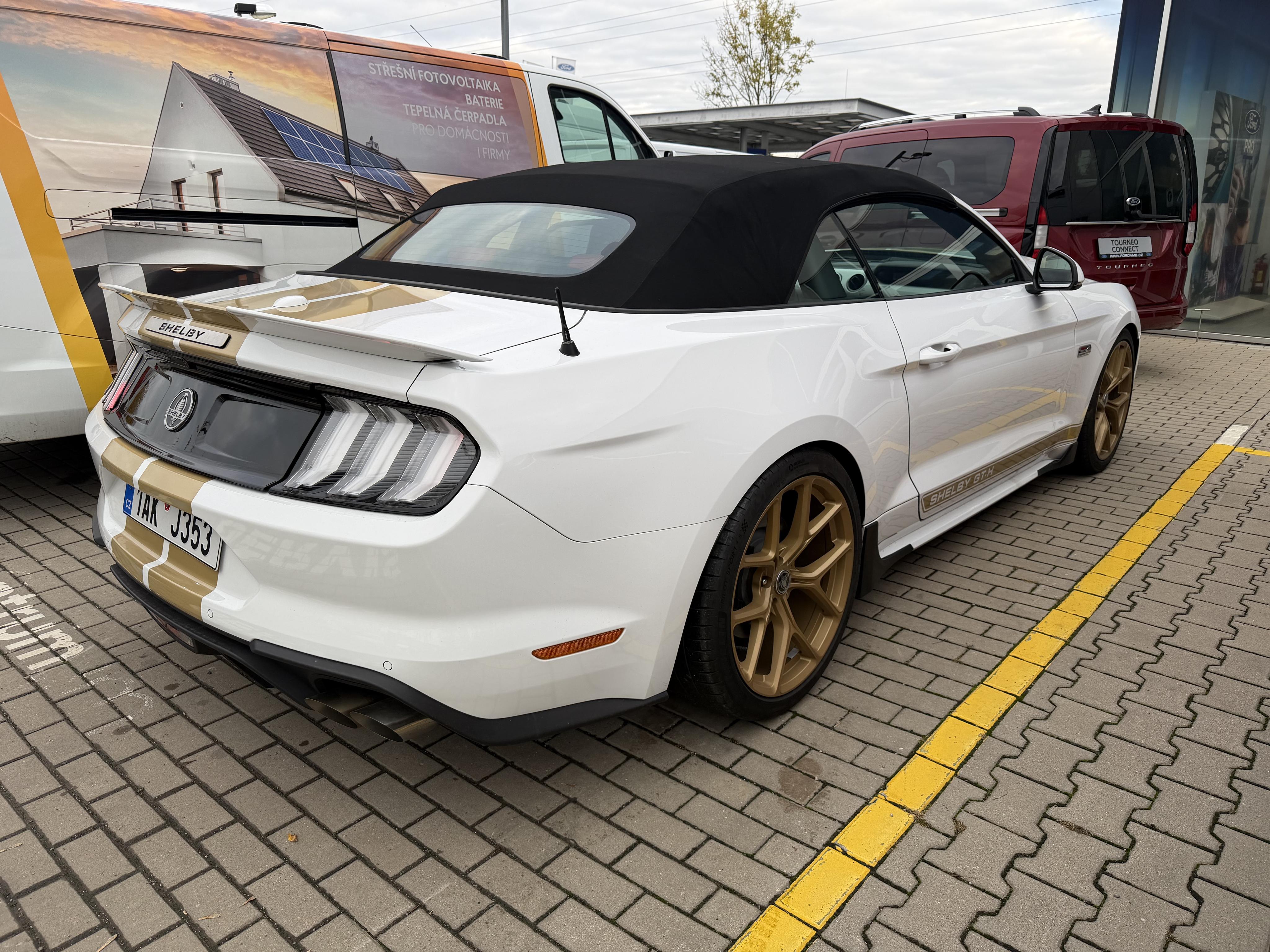 Autosalon Šedivý & Šmejkal s.r.o. foto 6
