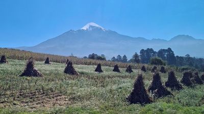 Citlaltepetl (5636 m) (Volcano) • Mapy.com