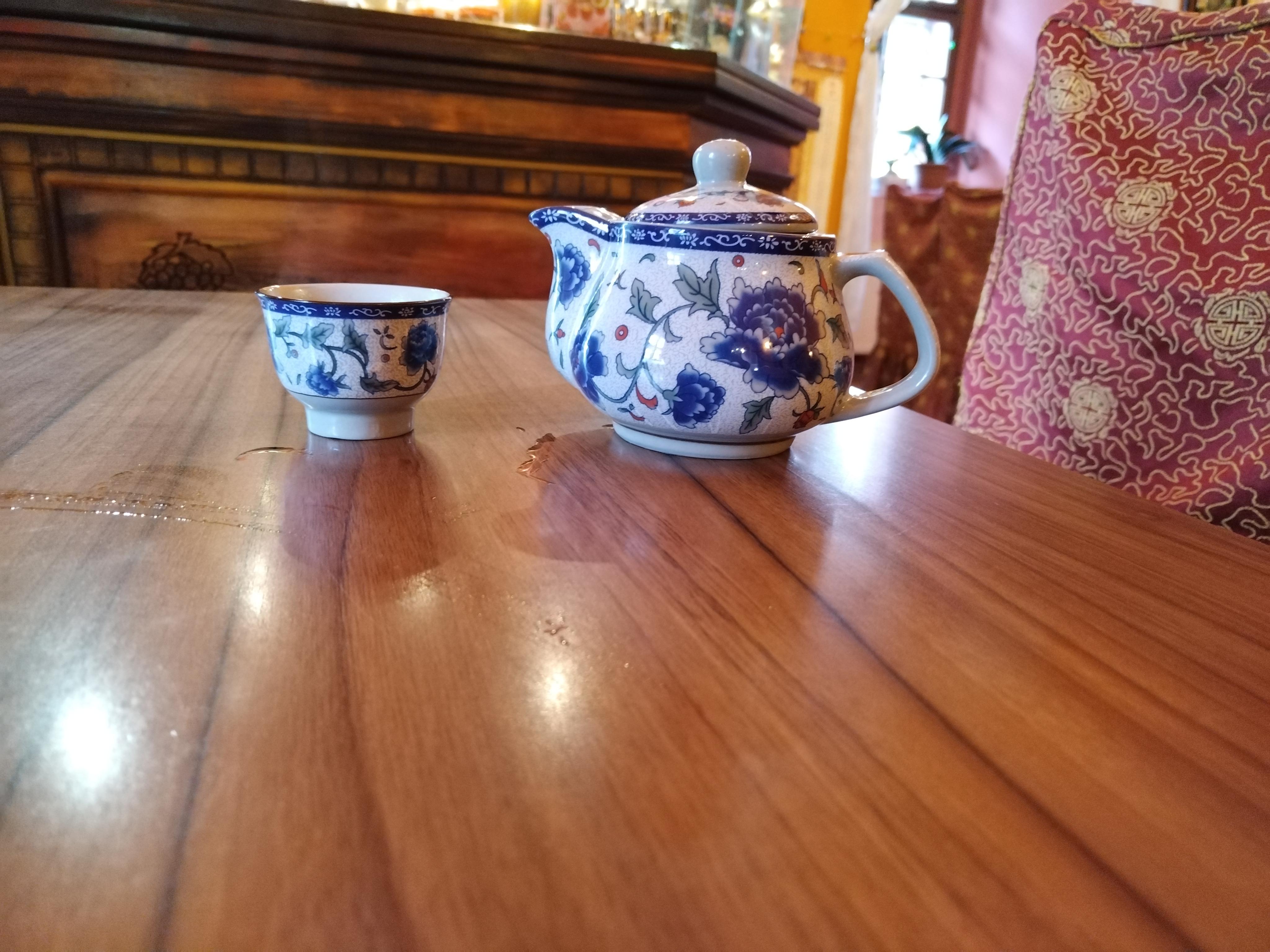 Čínská restaurace ZLATÁ SLUNCE (Jin Tai Yan) foto 3