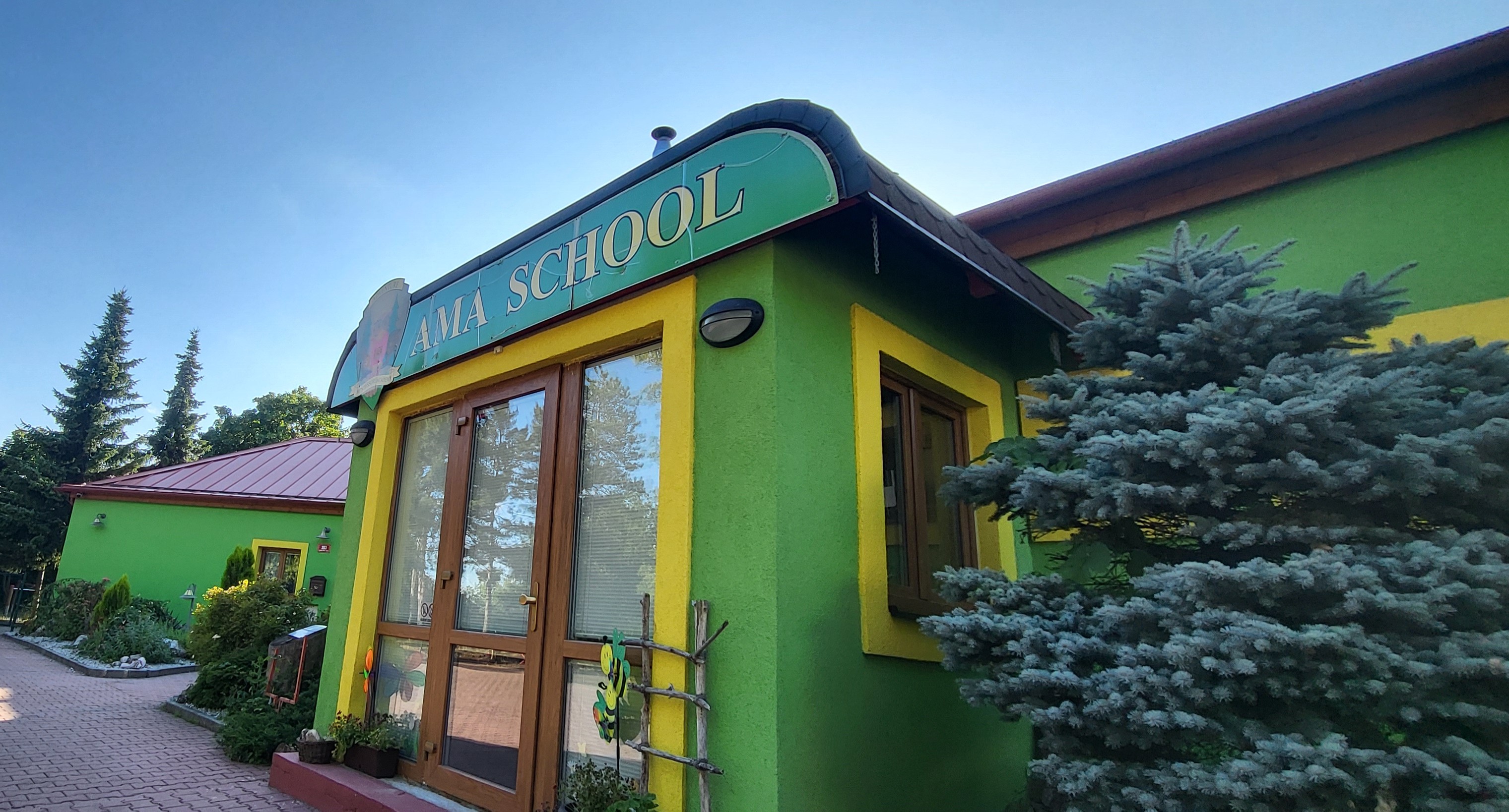 AMA SCHOOL - základní škola a mateřská škola montessori, o.p.s. foto 2