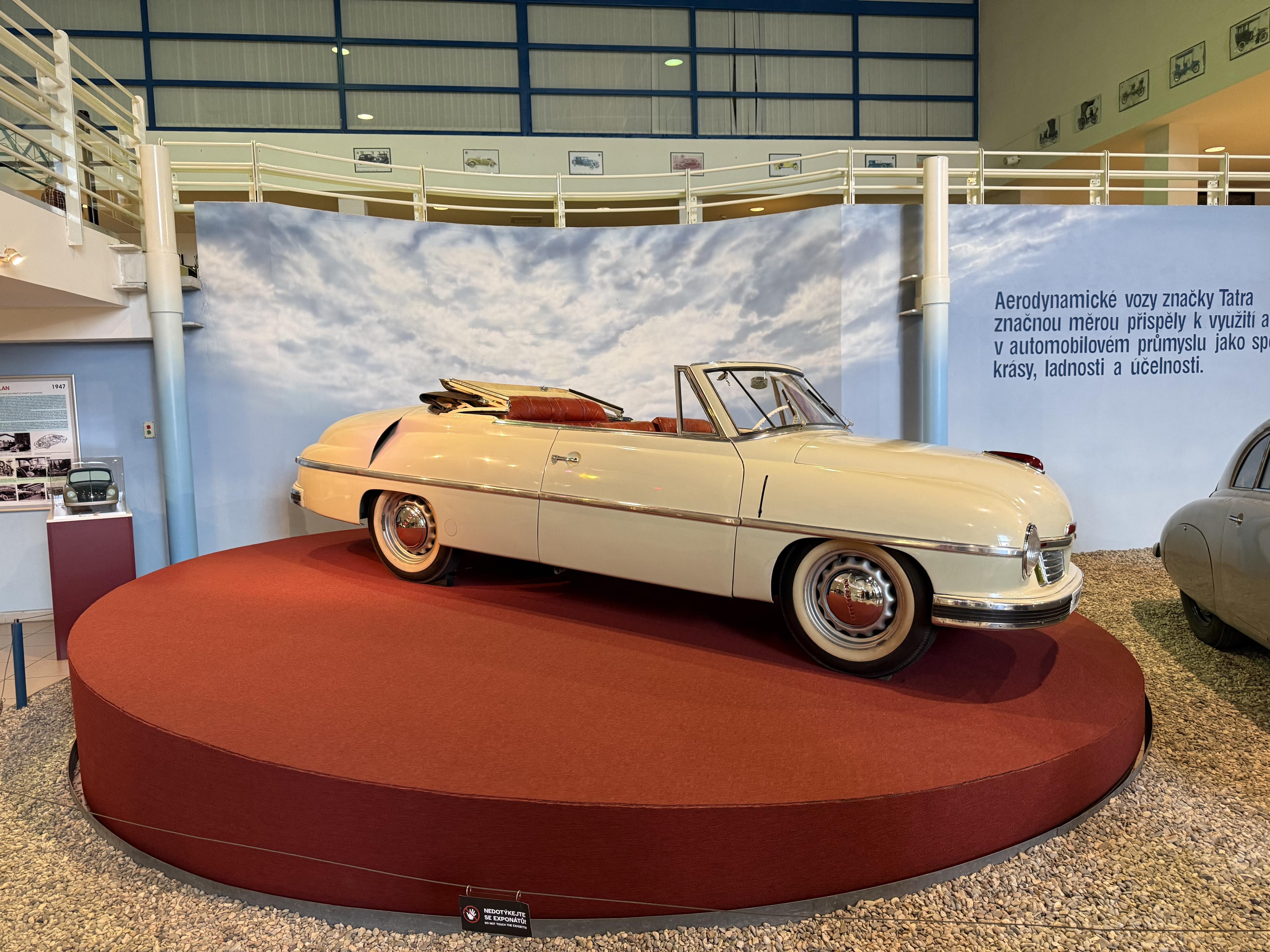 AUTO MOTO MUZEUM - muzeum veteránů Kopřivnice foto 4
