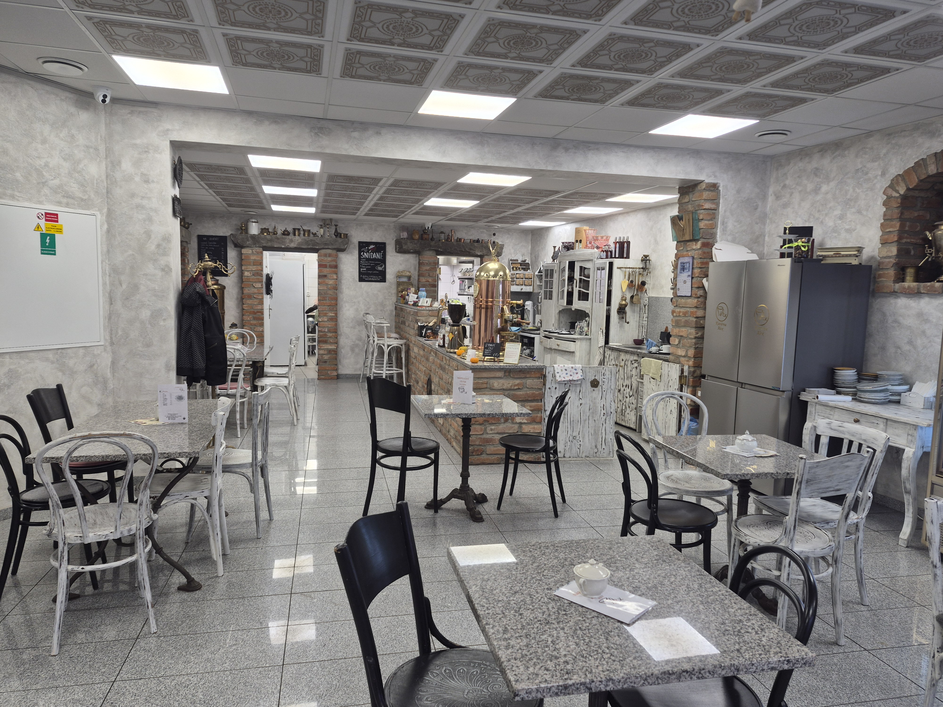 Kavárna Alex foto 4