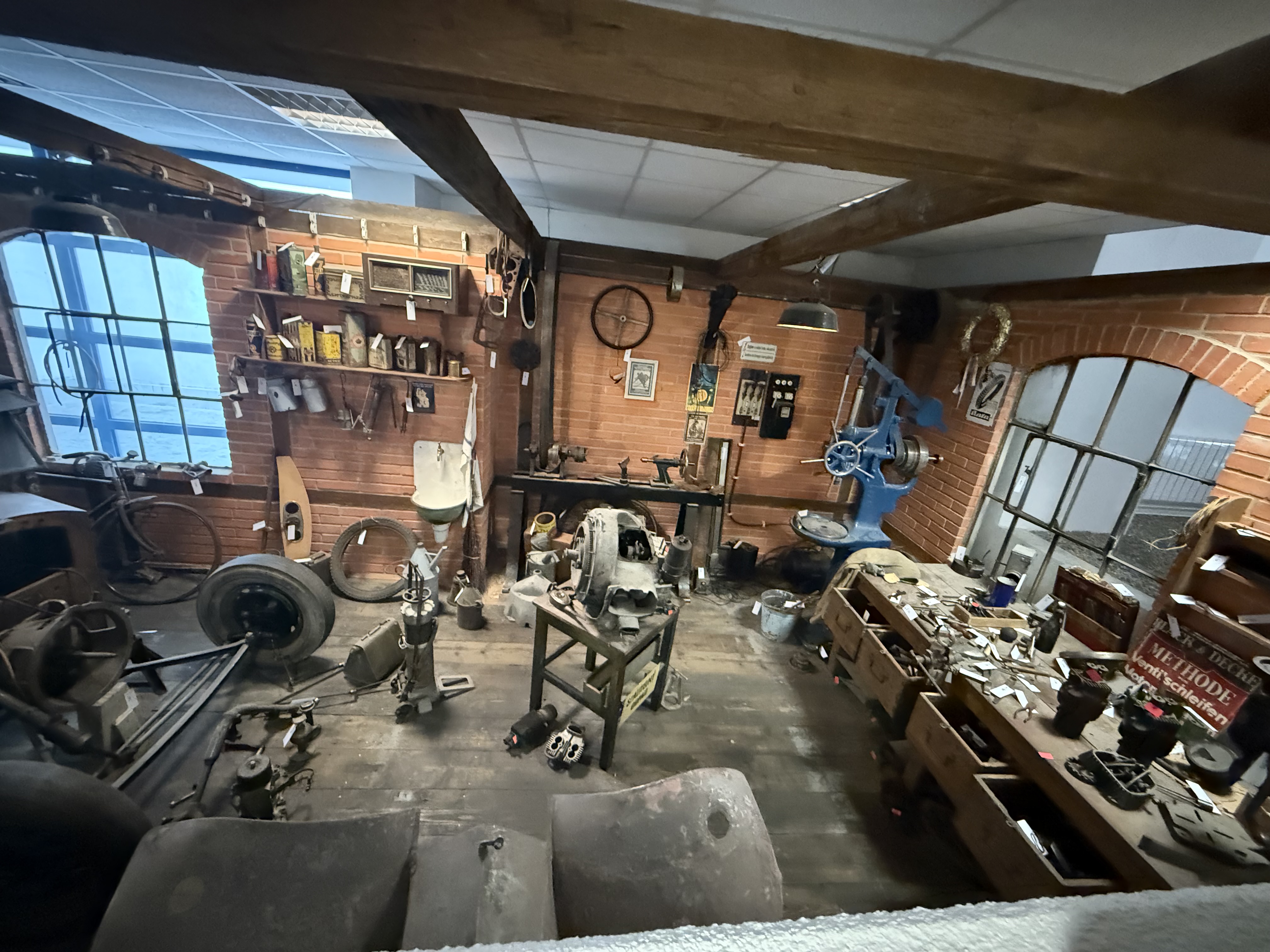 AUTO MOTO MUZEUM - muzeum veteránů Kopřivnice foto 2