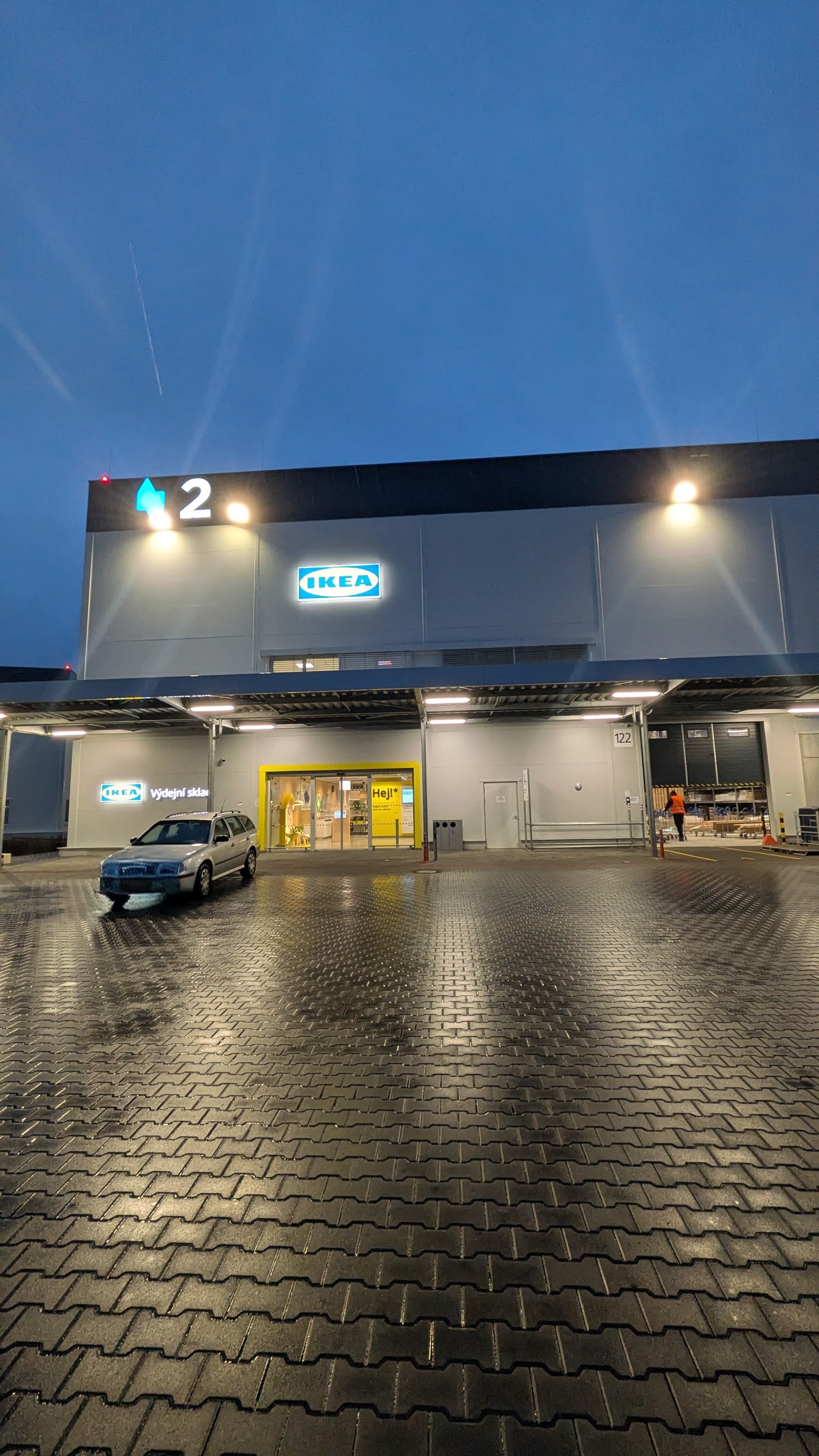 Výdejní sklad IKEA Brno foto 1