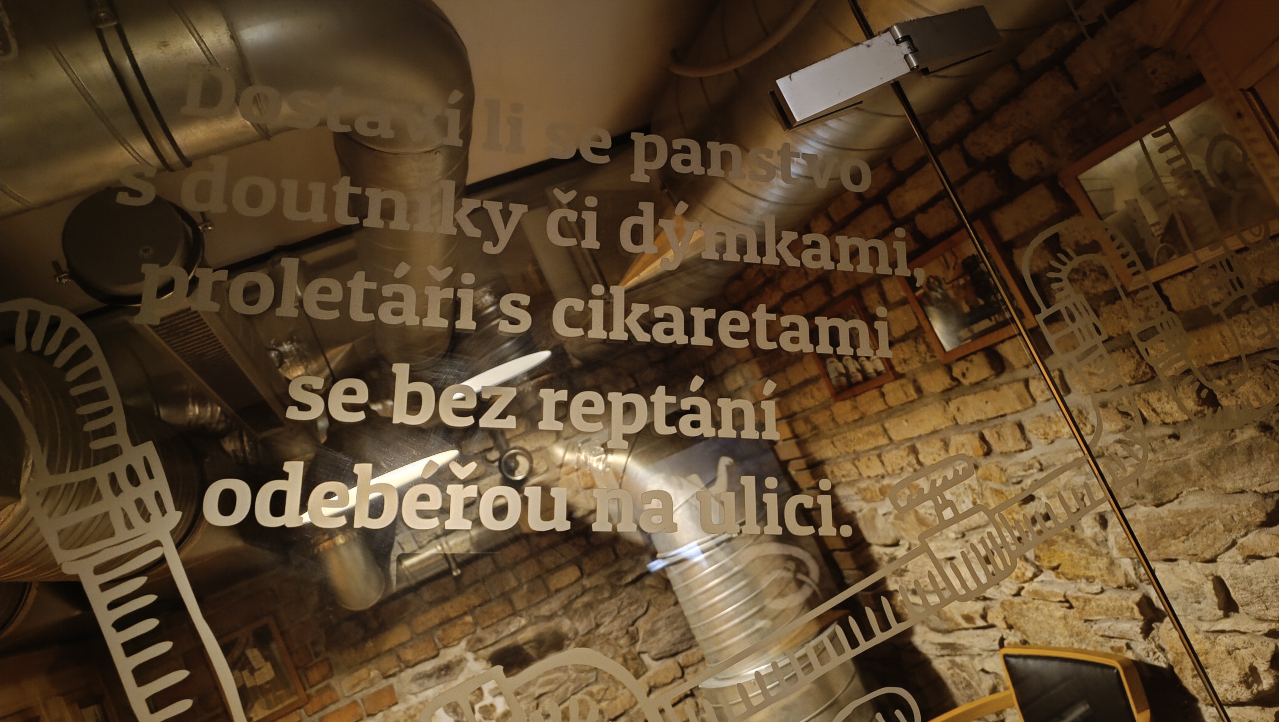 První občanský pivovar v Chomutově - Karásek a Stülpner foto 3