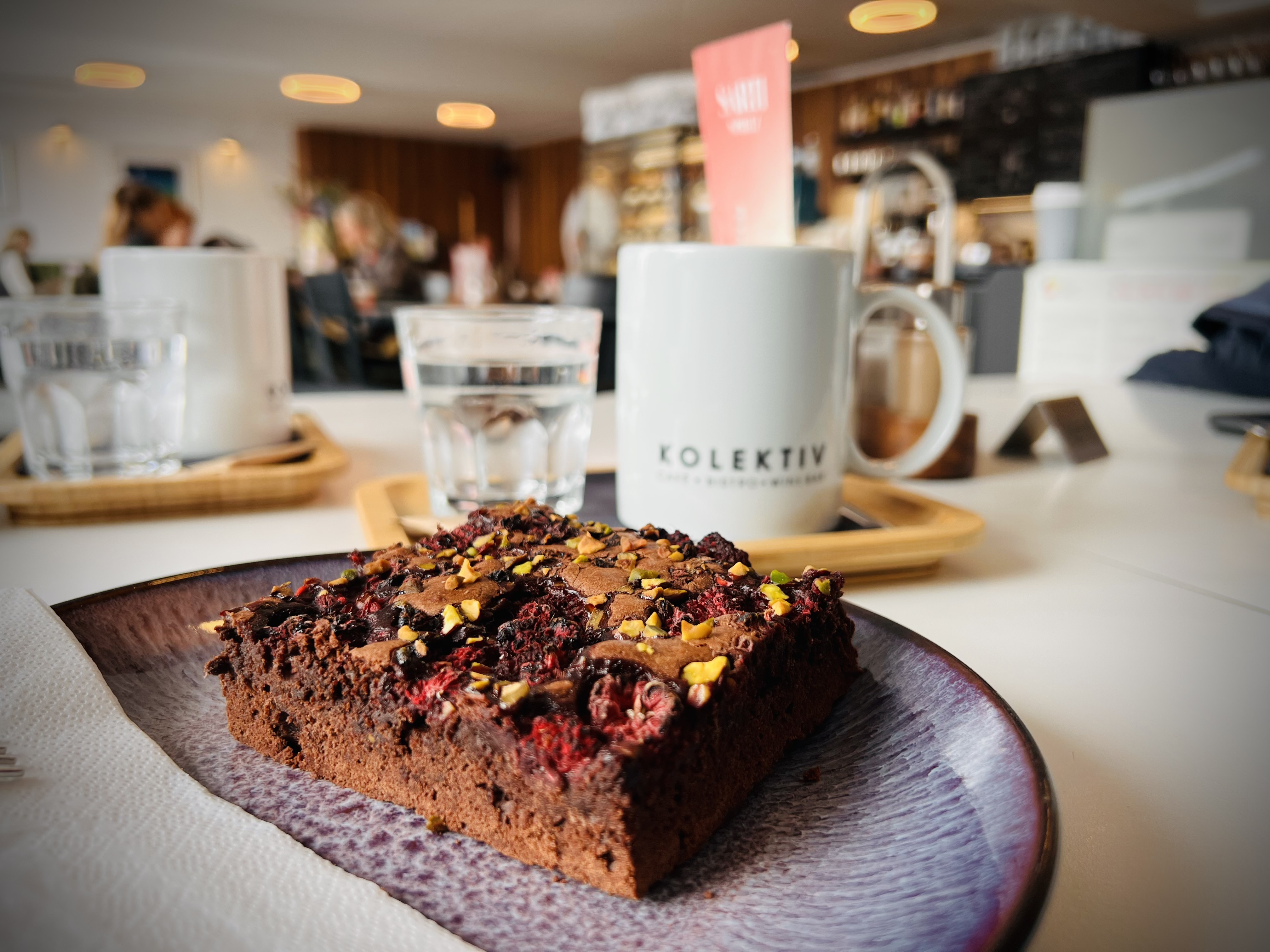 KOLEKTIV cafe & bistro foto 3