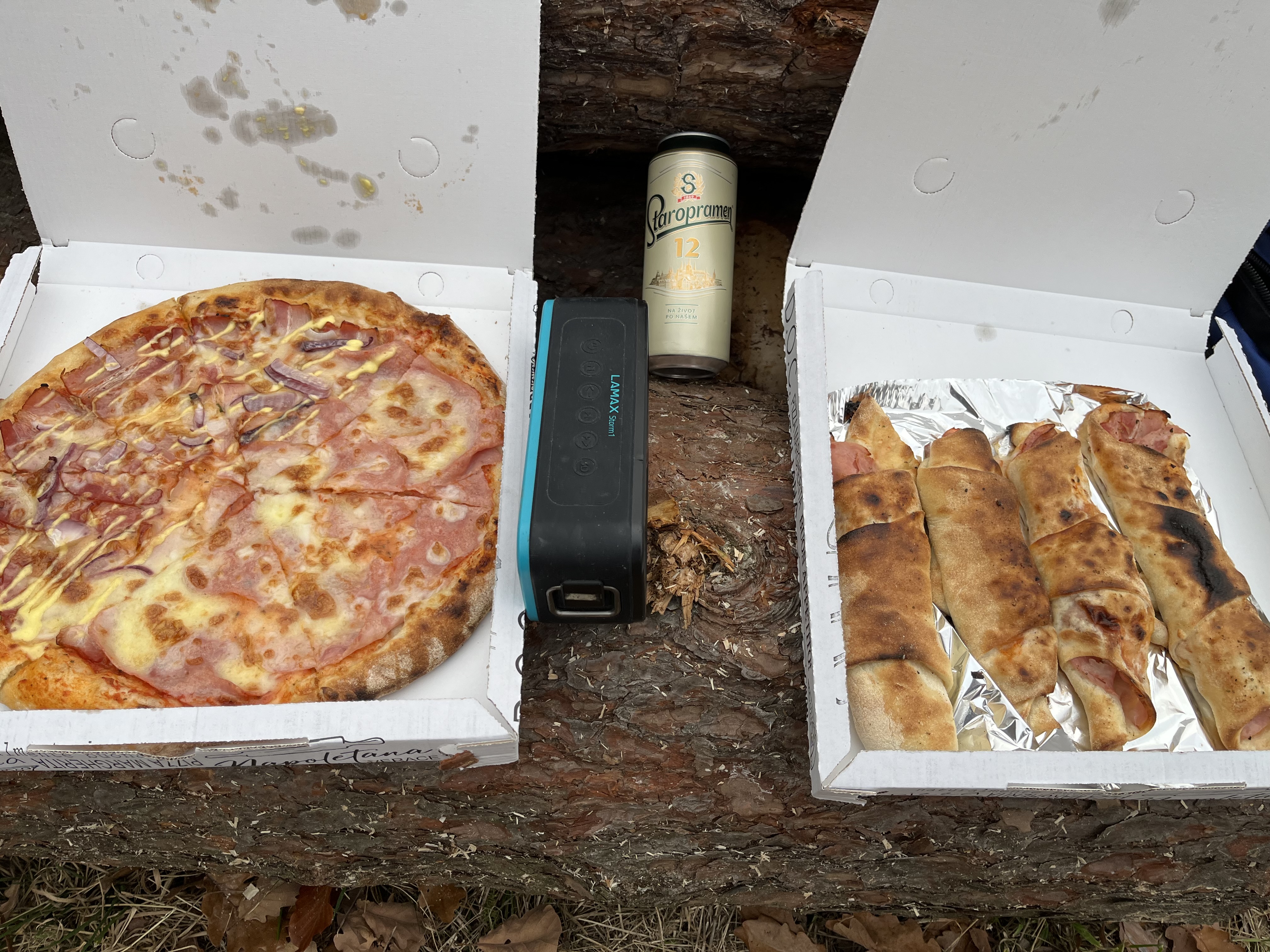 GOLEM Pizza a bagety foto 2