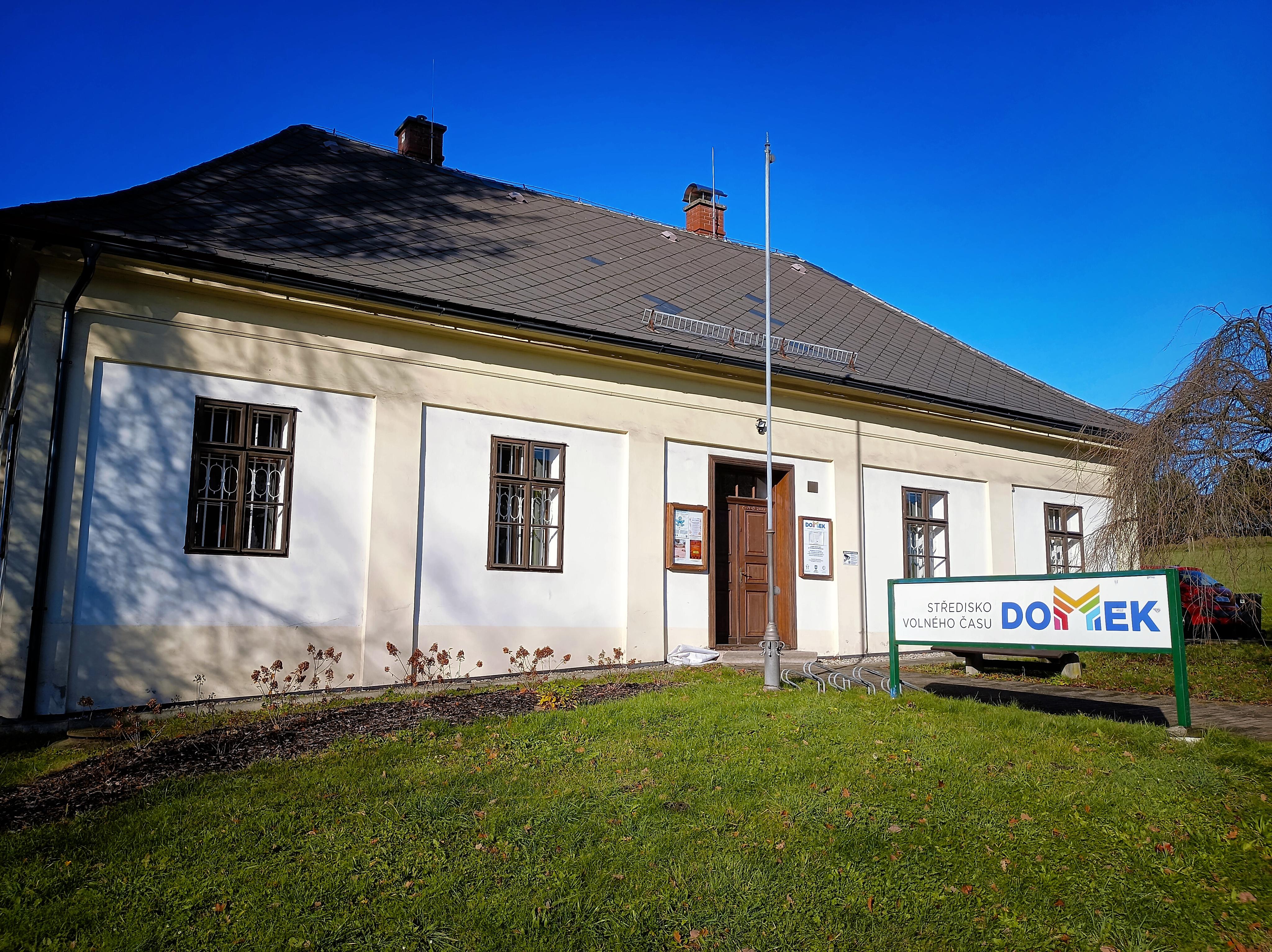 DOMEK - středisko volného času foto 2