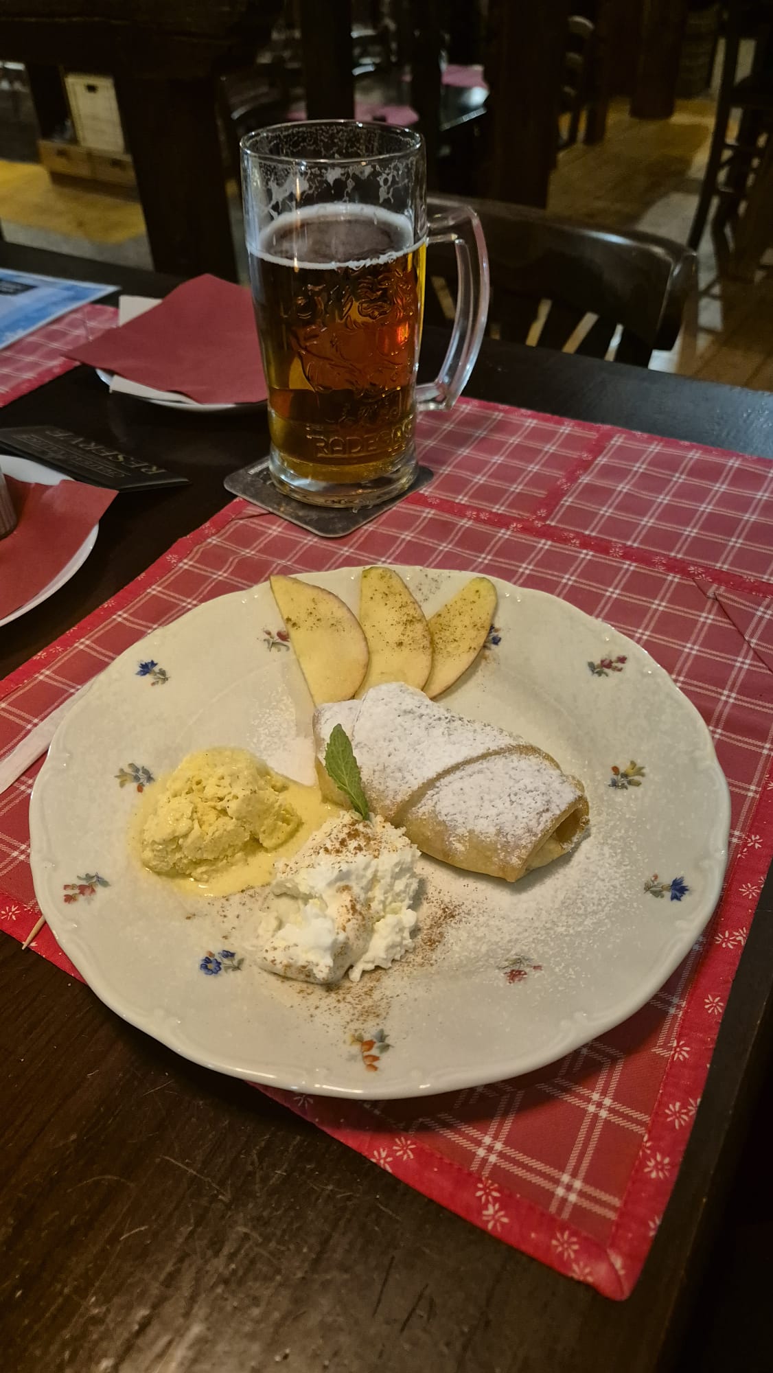 Restaurace a pivnice Zahrada foto 4