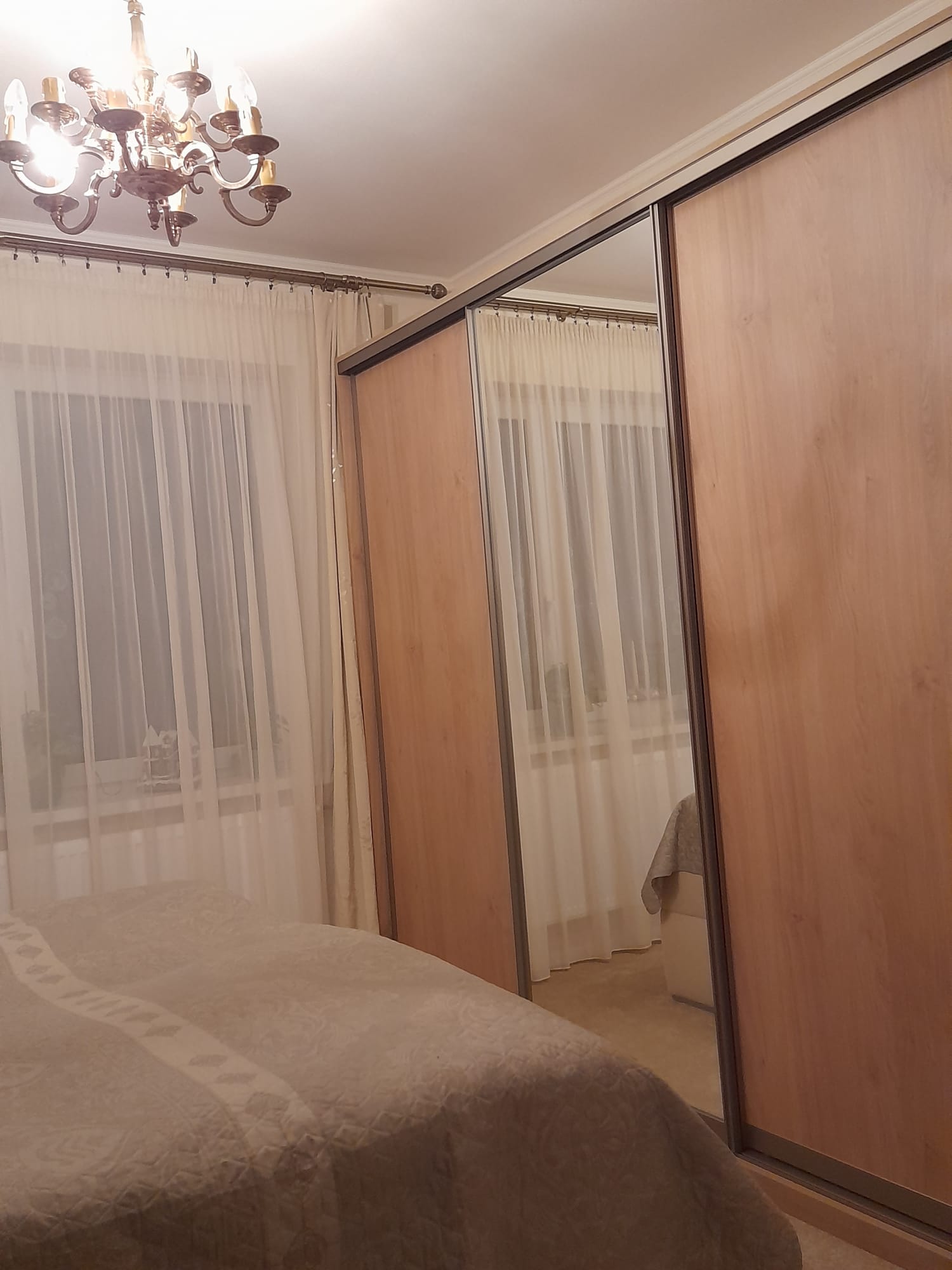 IBIS - skříně na míru foto 4