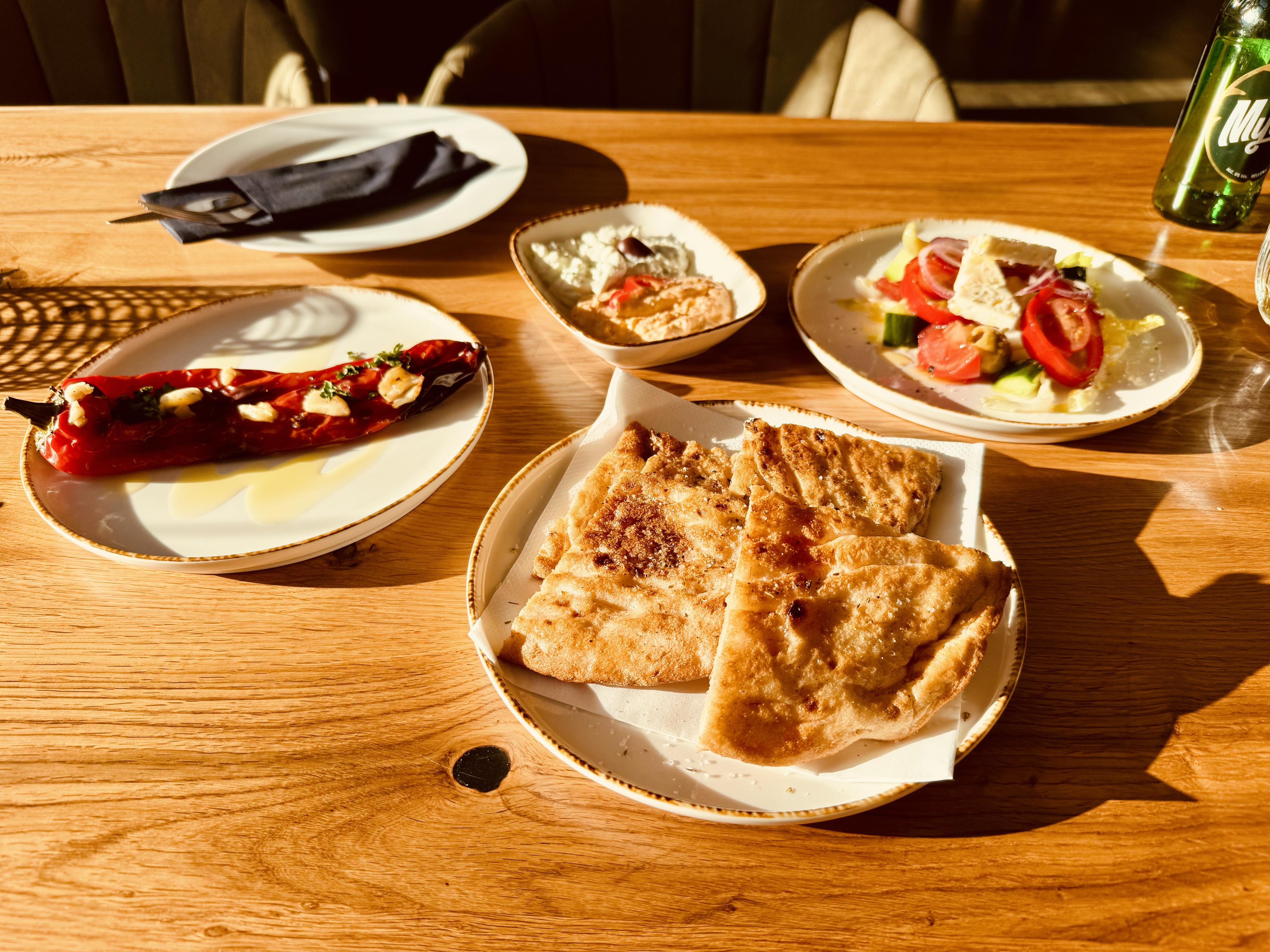 Taverna foto 1