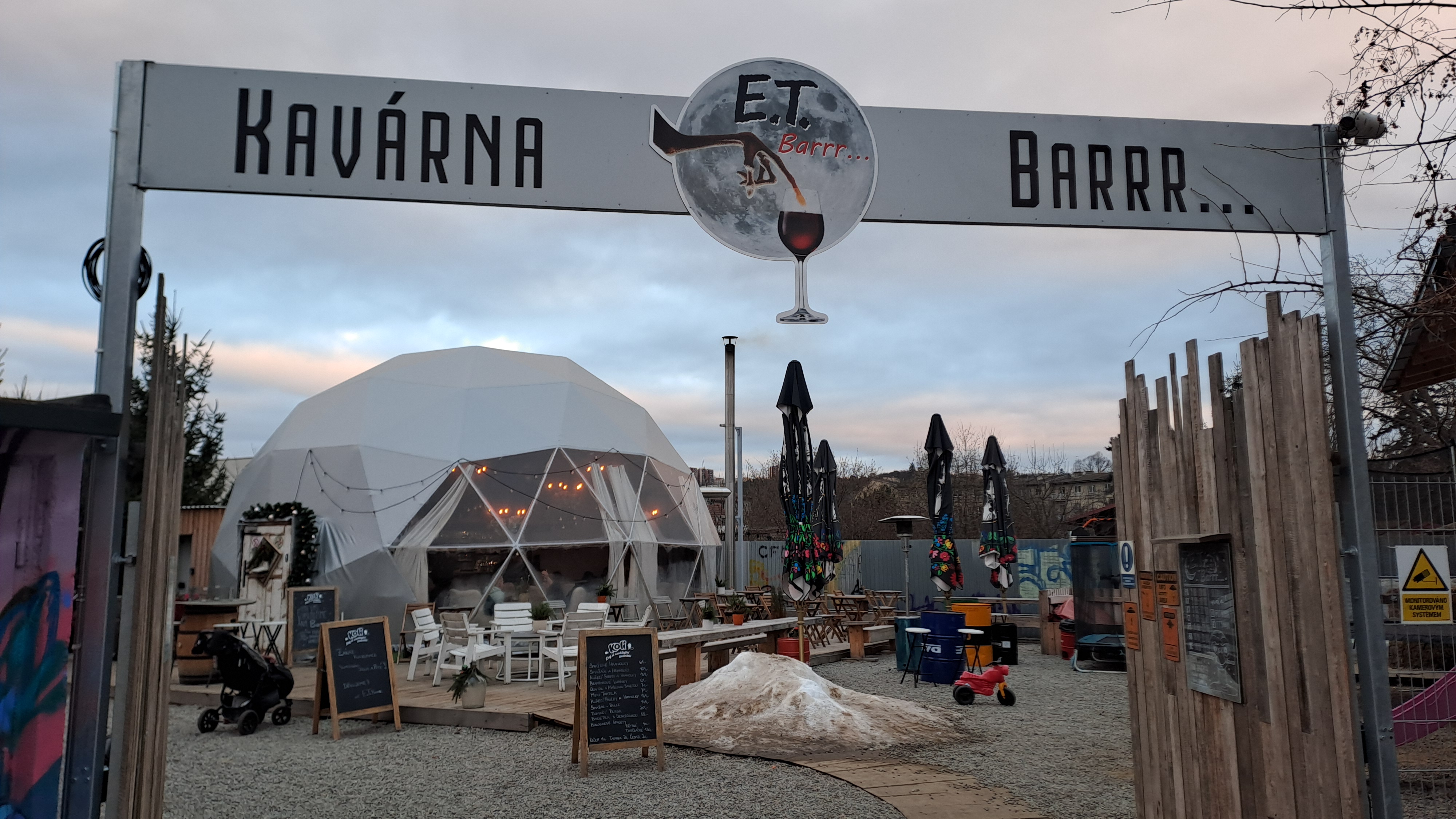 E.T. Bar, s.r.o. foto 3