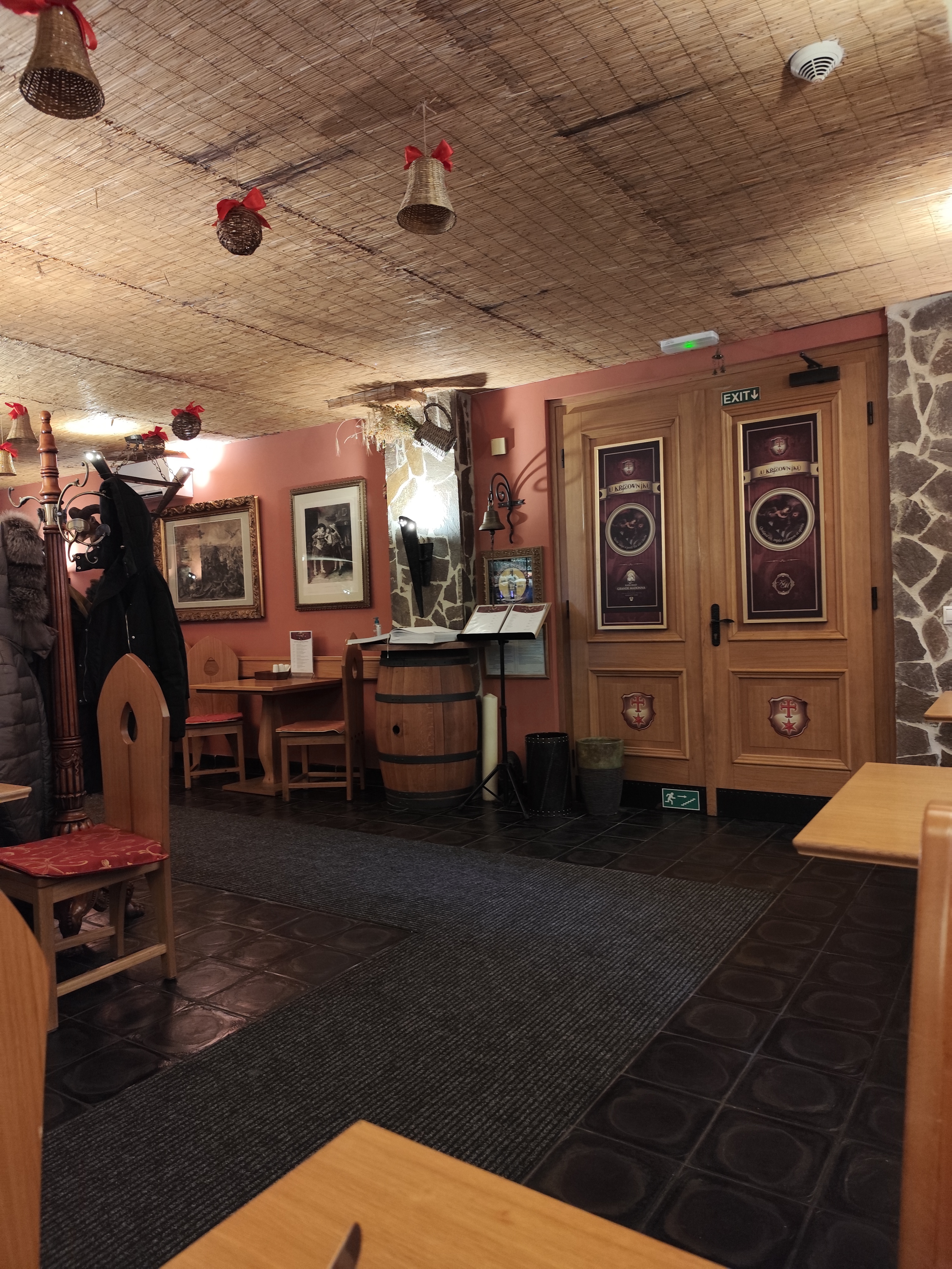 Restaurace U Křížovníků foto 5