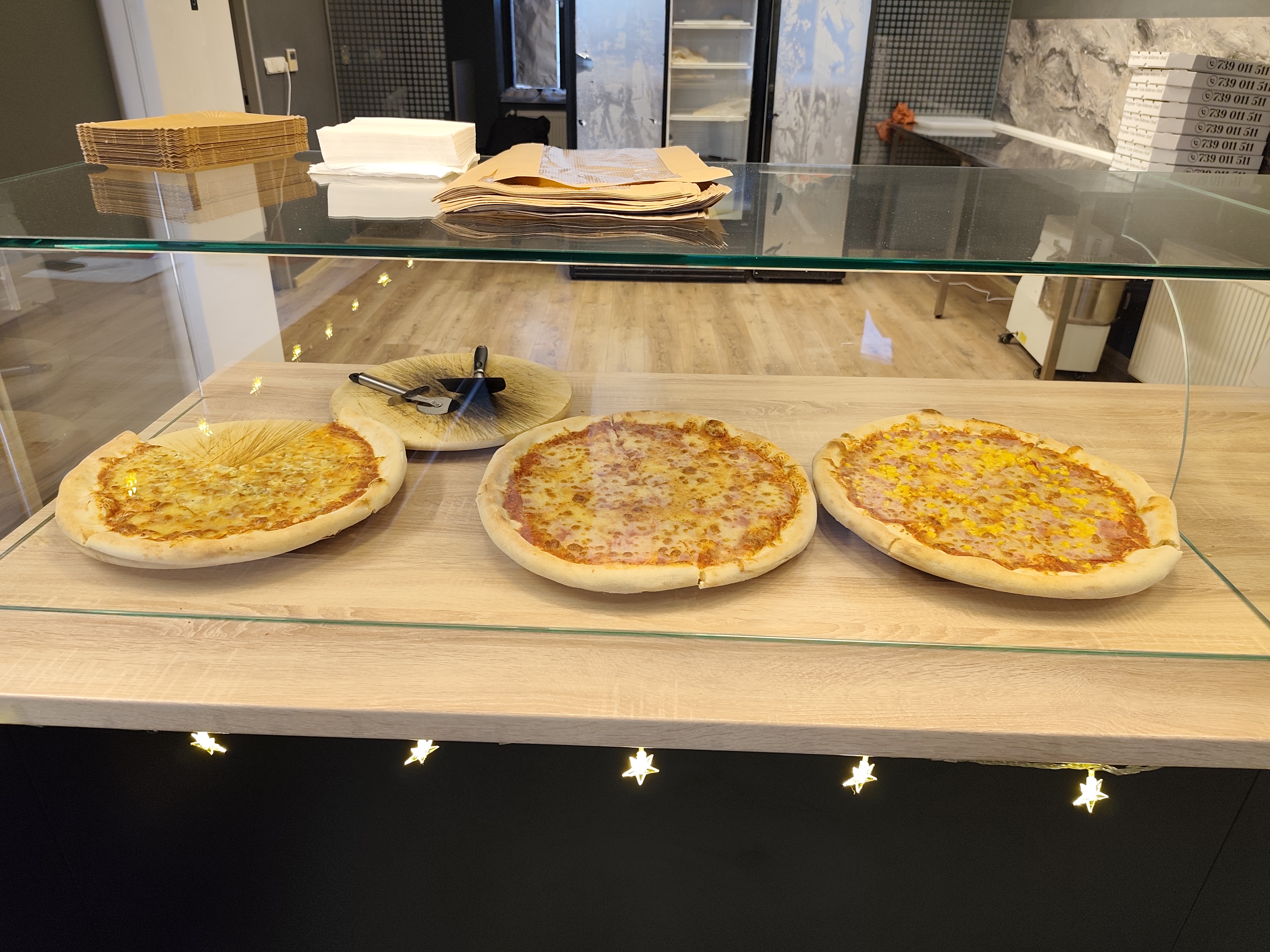 Nik's Pizza foto 3