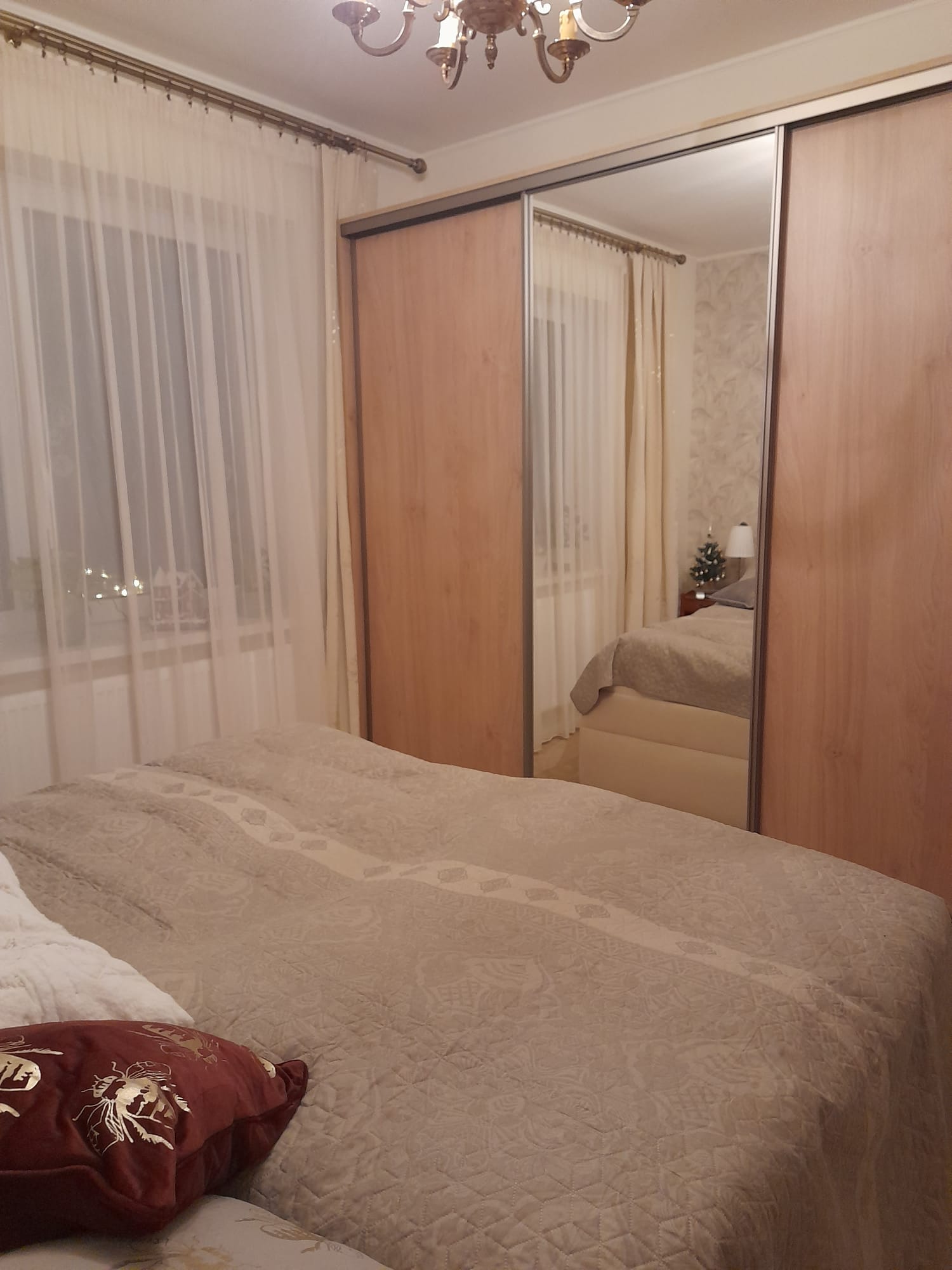 IBIS - skříně na míru foto 5