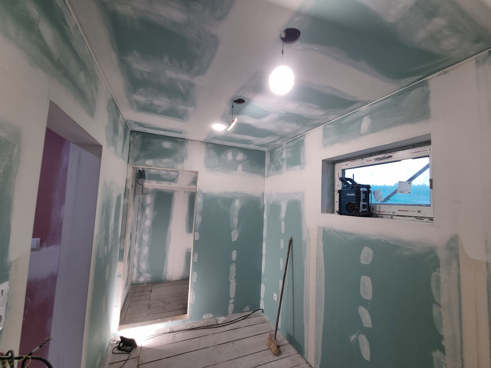 Ondřej Koryta SÁDROKARTONY foto 3