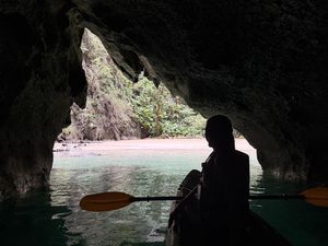 Emerald Cave (Cave) • Mapy.com