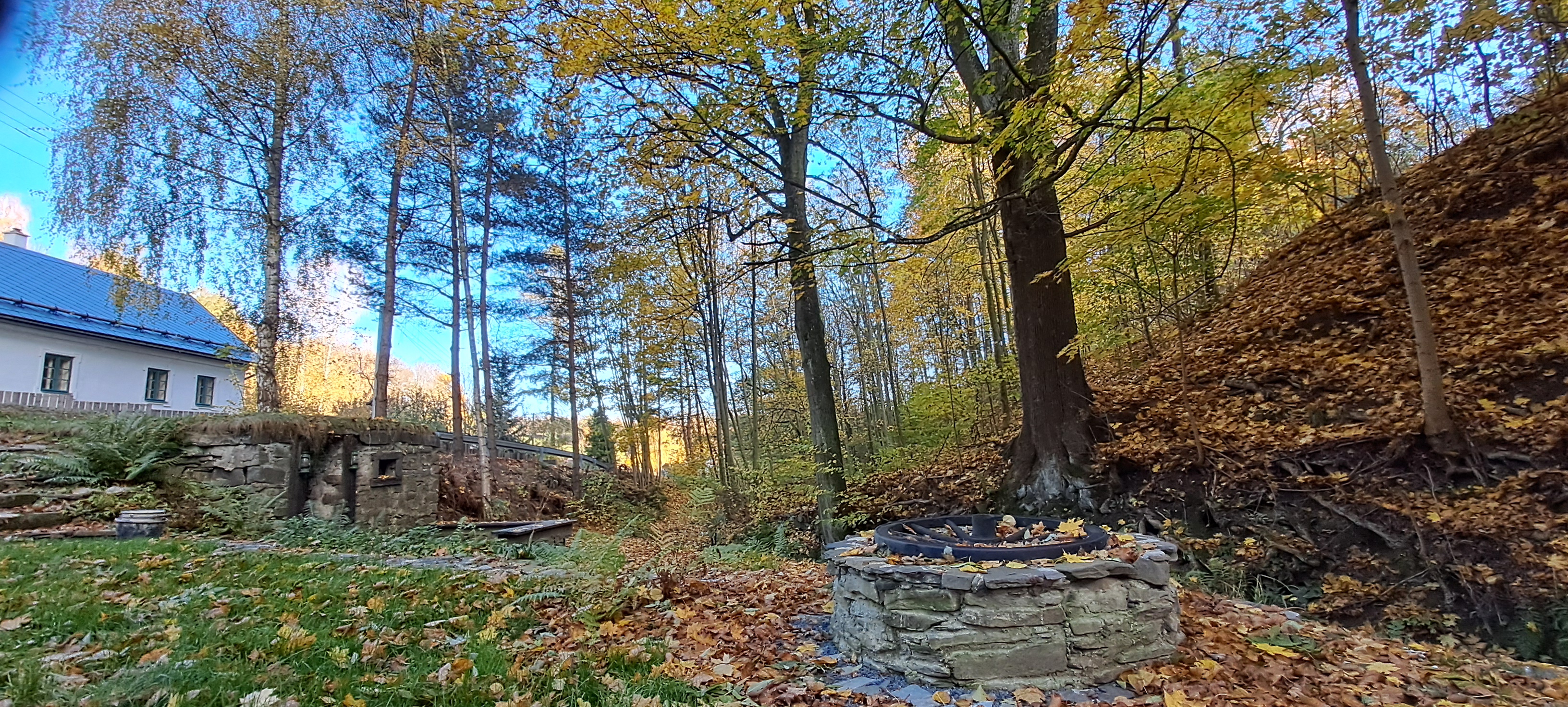 Domeček jako dlaň foto 5