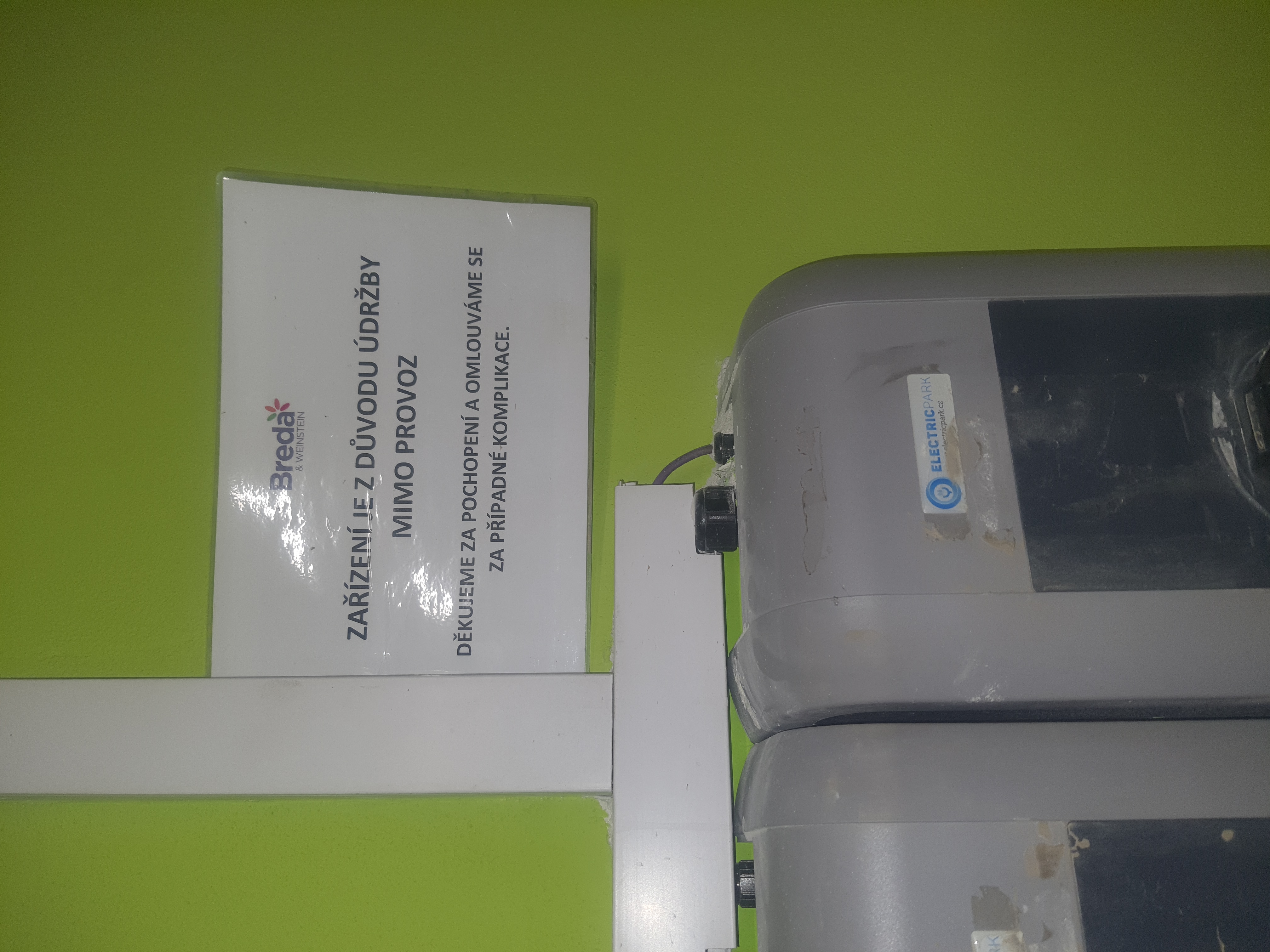 Nabíjecí stanice U Fortny foto 3