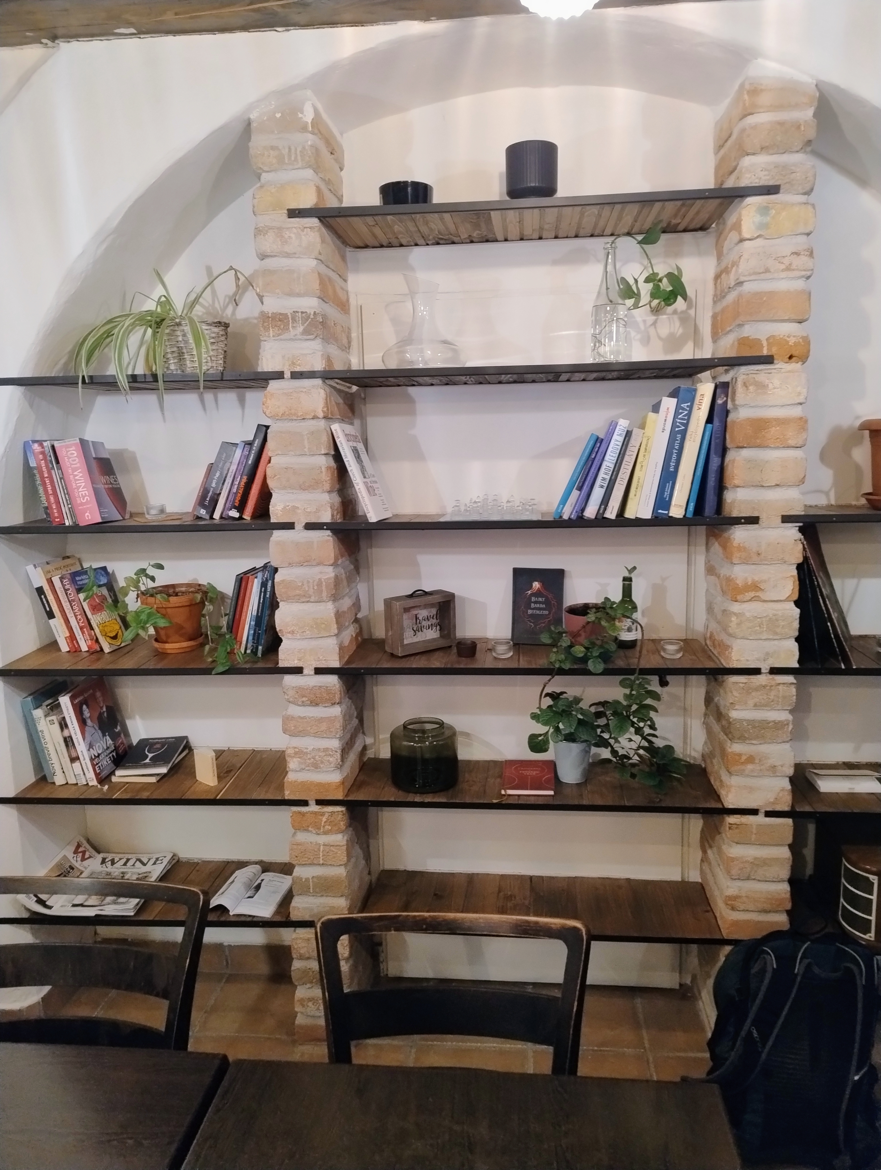 Pohár vínobar foto 3